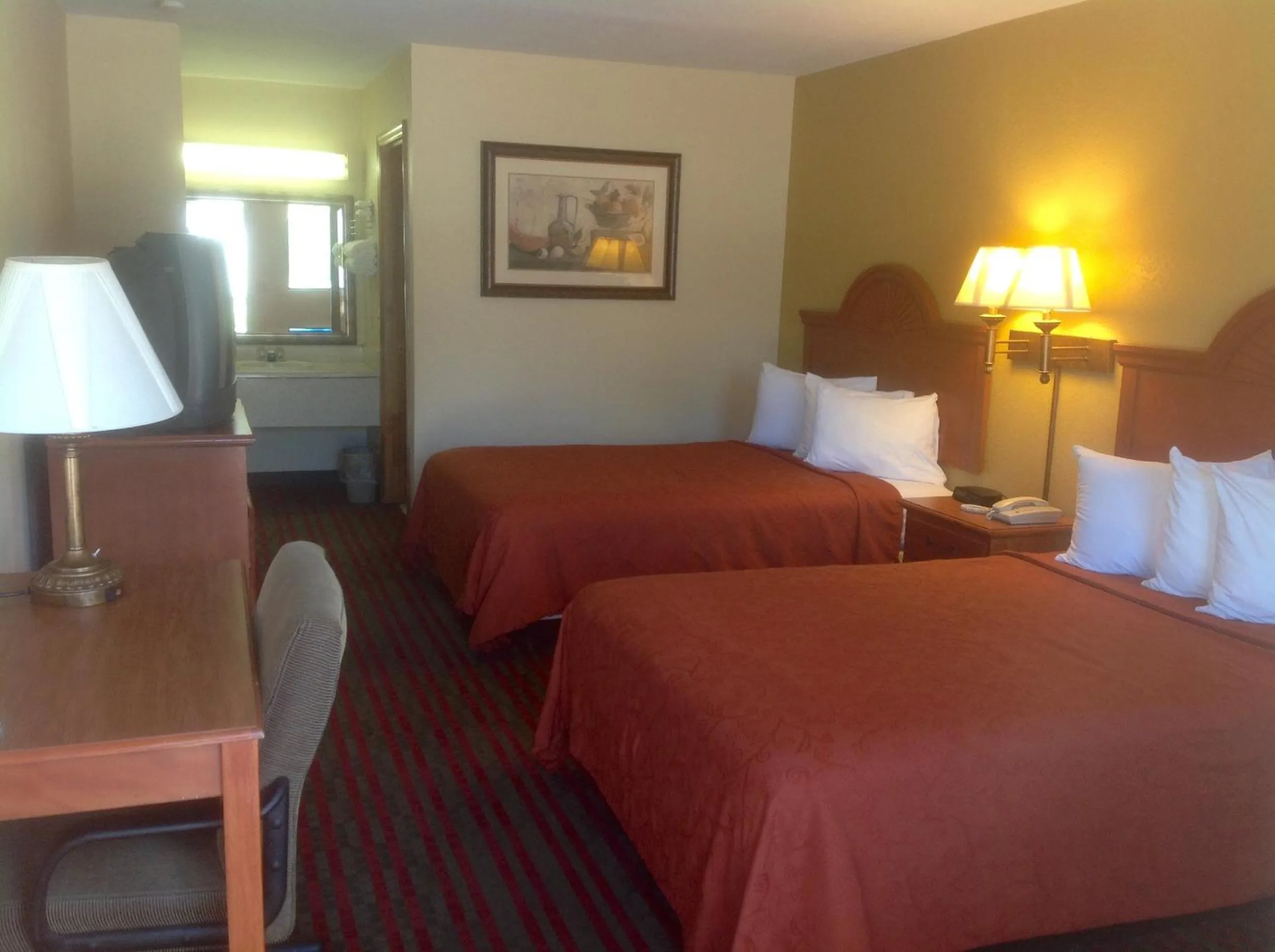 Bed in Western Motel - Jesup