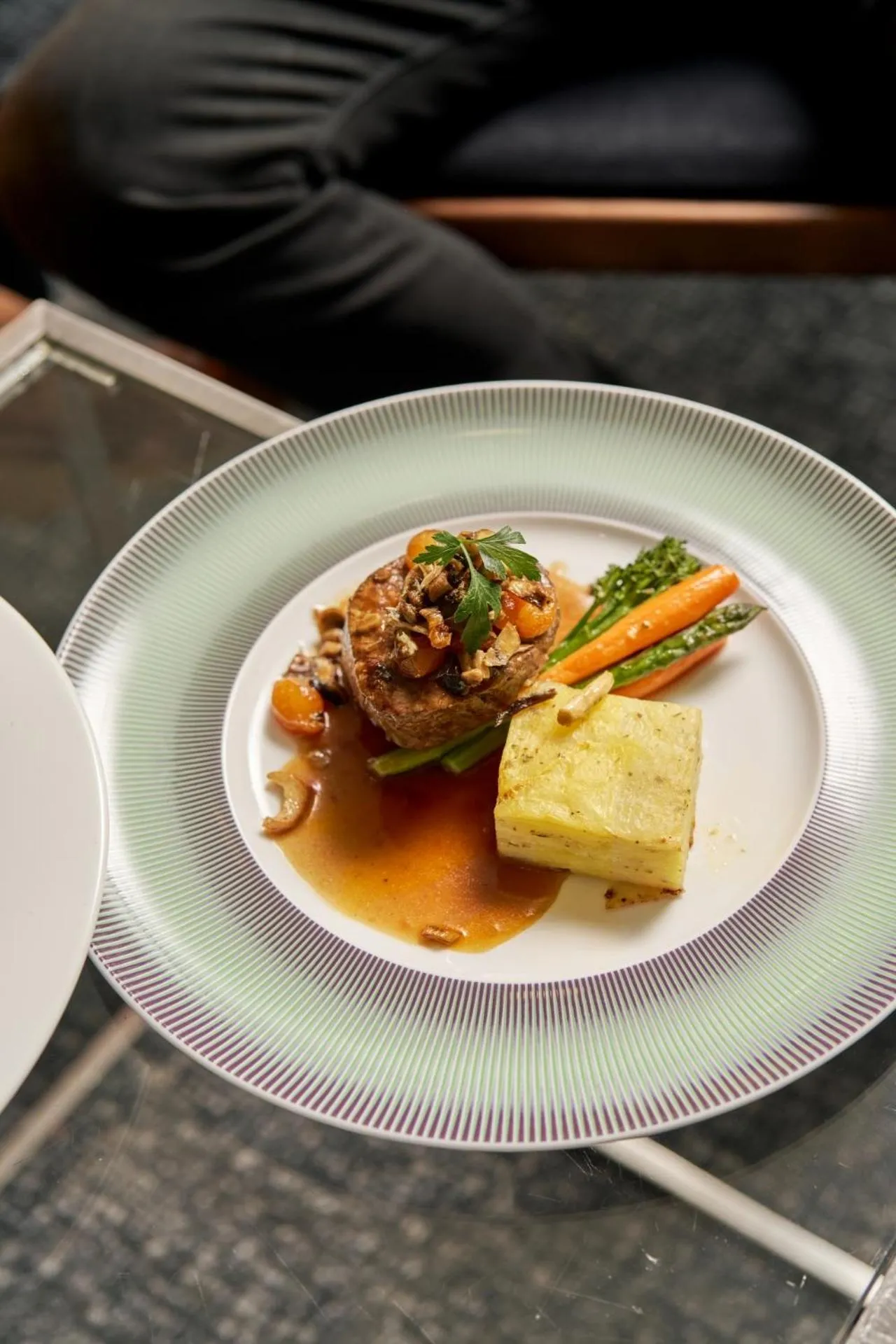 Restaurant/places to eat in Herbert Park Hotel and Park Residence