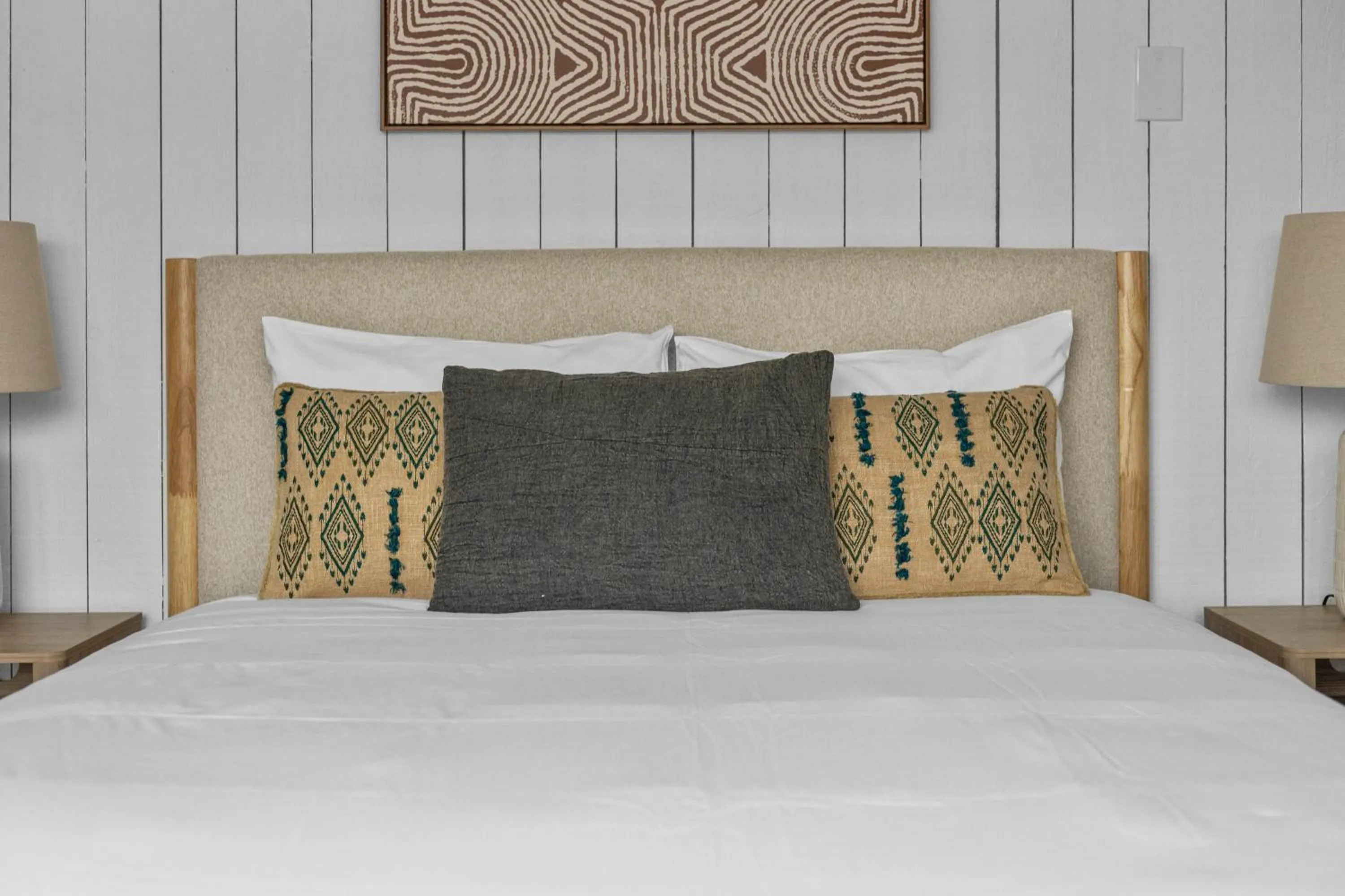 Bed in Stowe Motel & Snowdrift