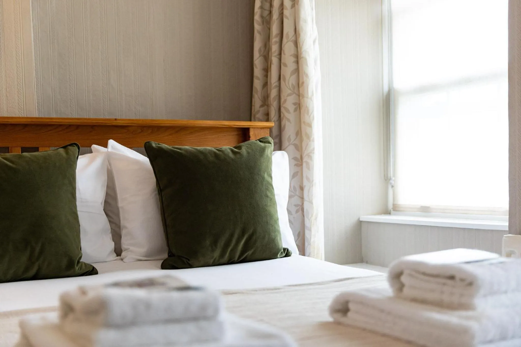 Bedroom, Bed in The Georgian House