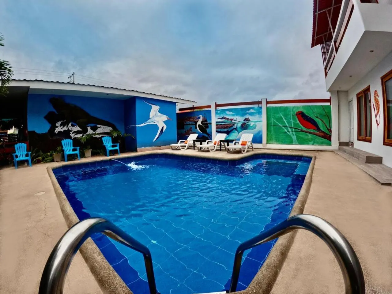 Swimming pool in Galápagos Isabela Hotel Loja