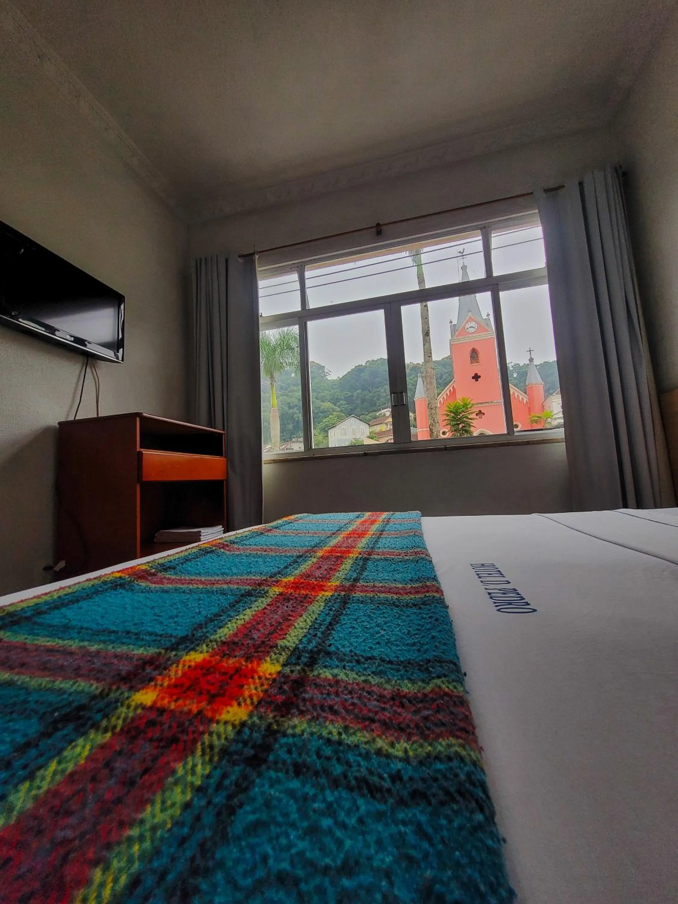 Bed in Dom Pedro Hotel