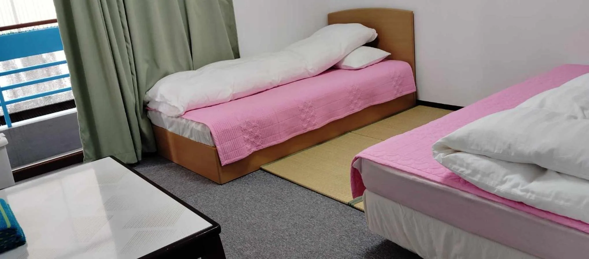 Bed in Oyama Guesthouse Kyoto