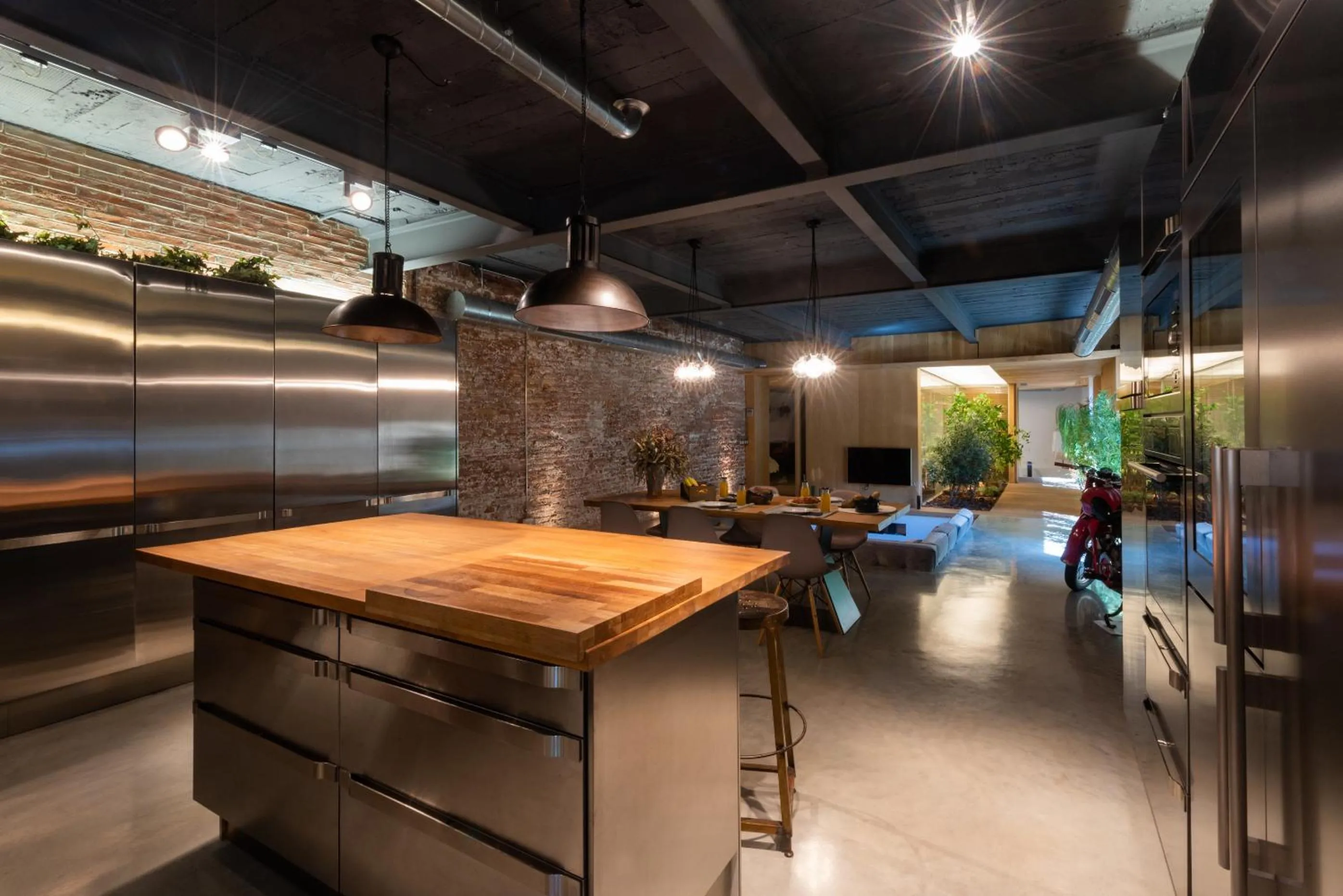 TV and multimedia in Petit Luxe Loft