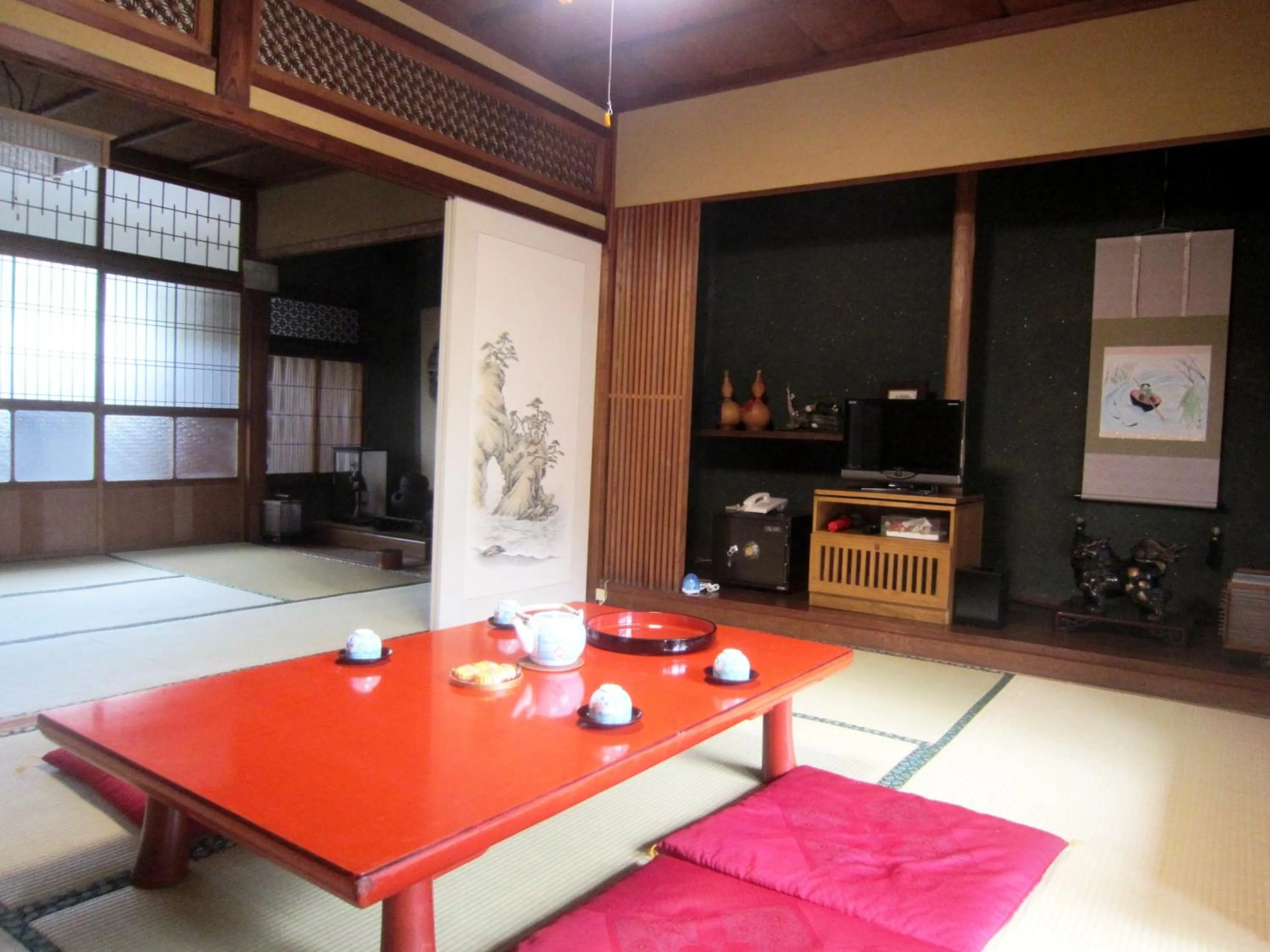 Photo of the whole room in Ryokan Taishoro