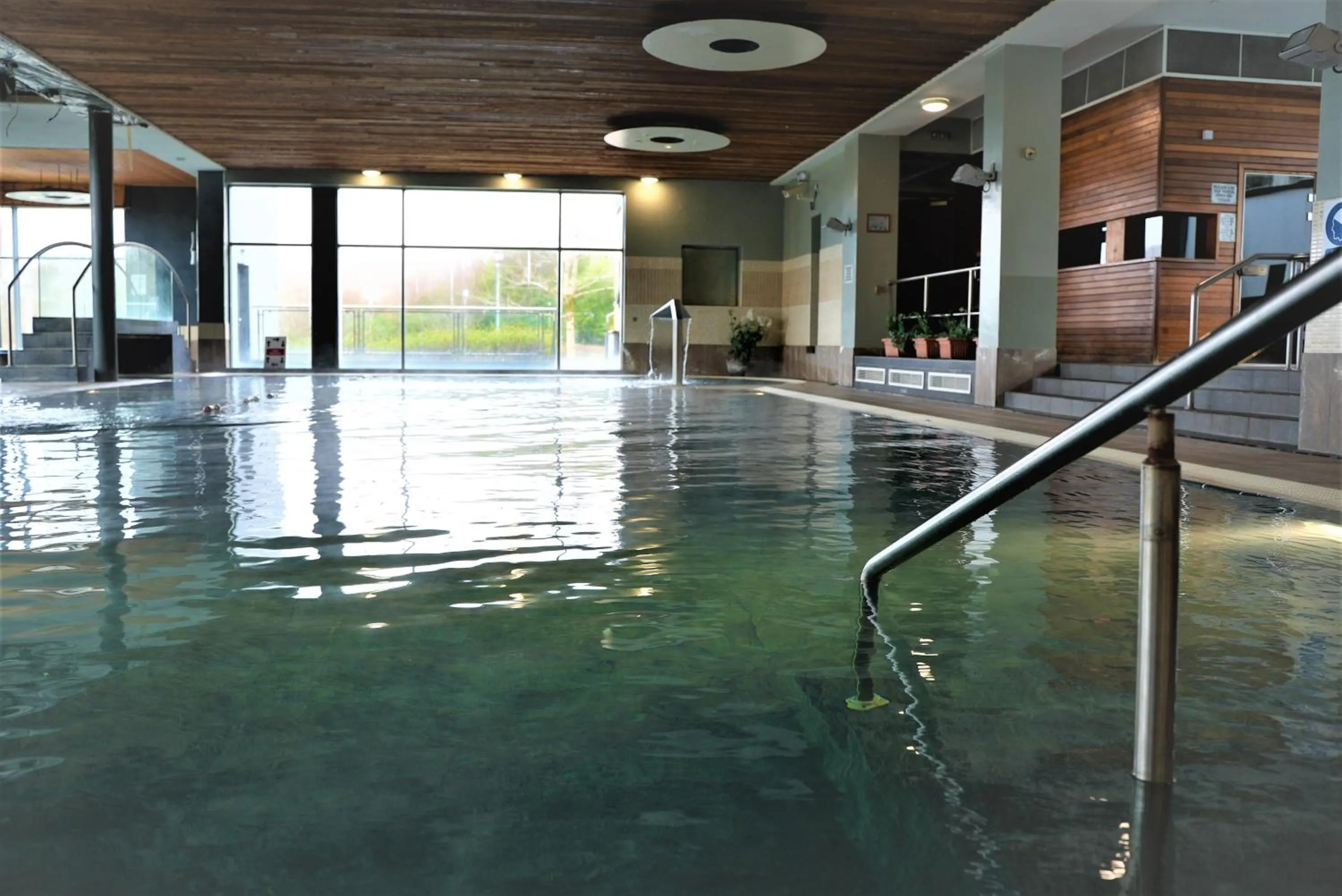 Swimming pool in Mulranny Park Hotel