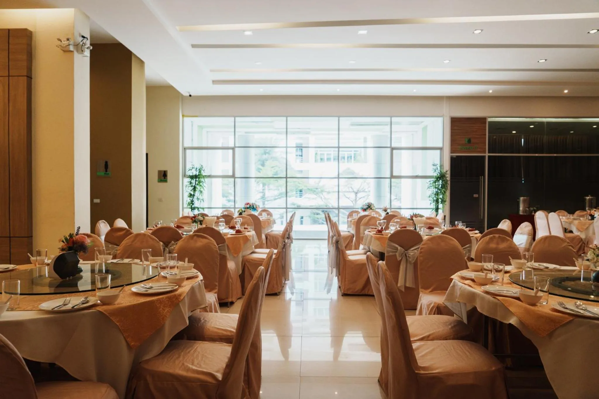 Green Hotel and Resort