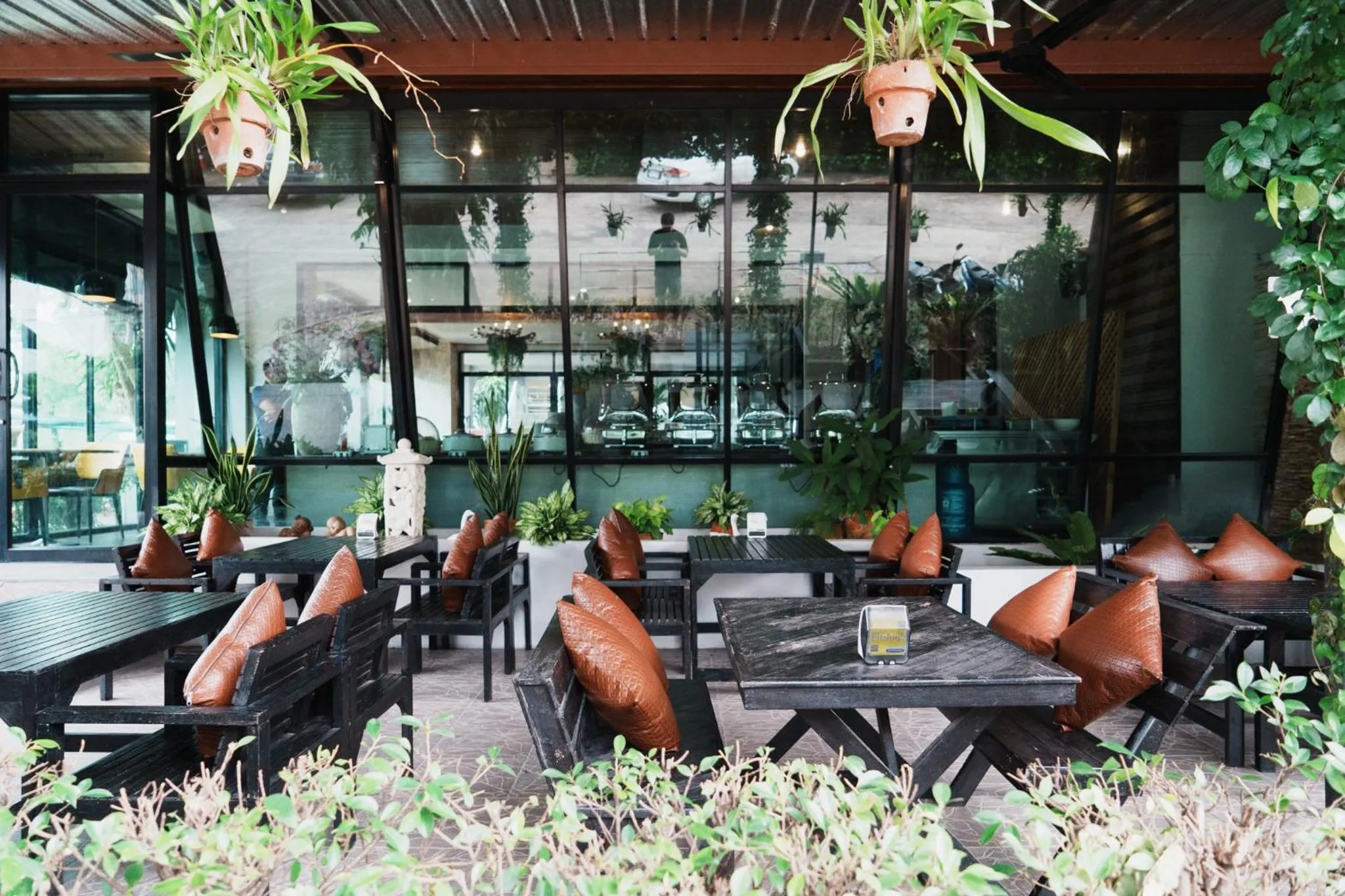 Green Hotel and Resort