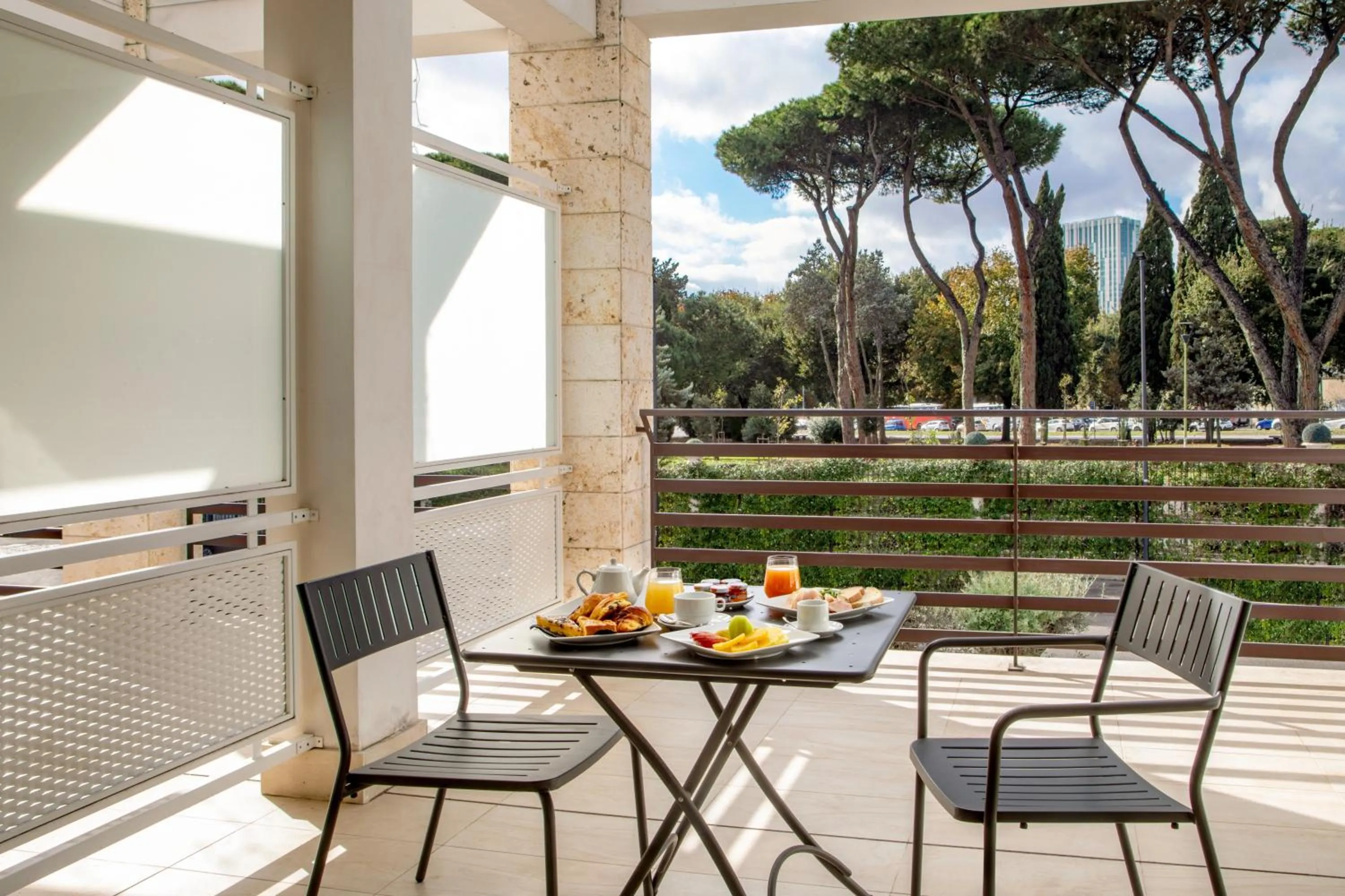 Balcony/Terrace in Hotel Shangri-La Roma by OMNIA hotels