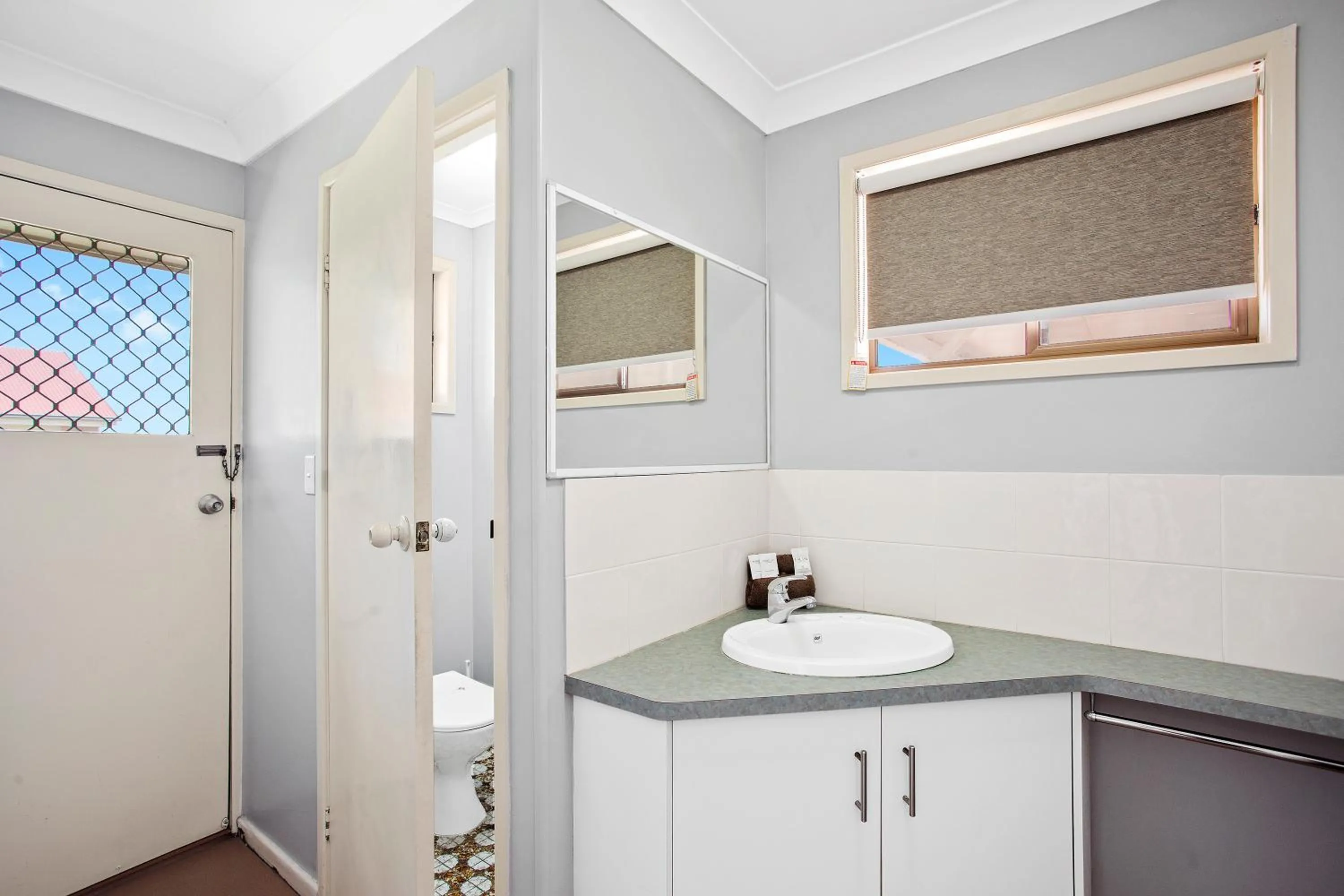 Clifford Gardens Motor Inn