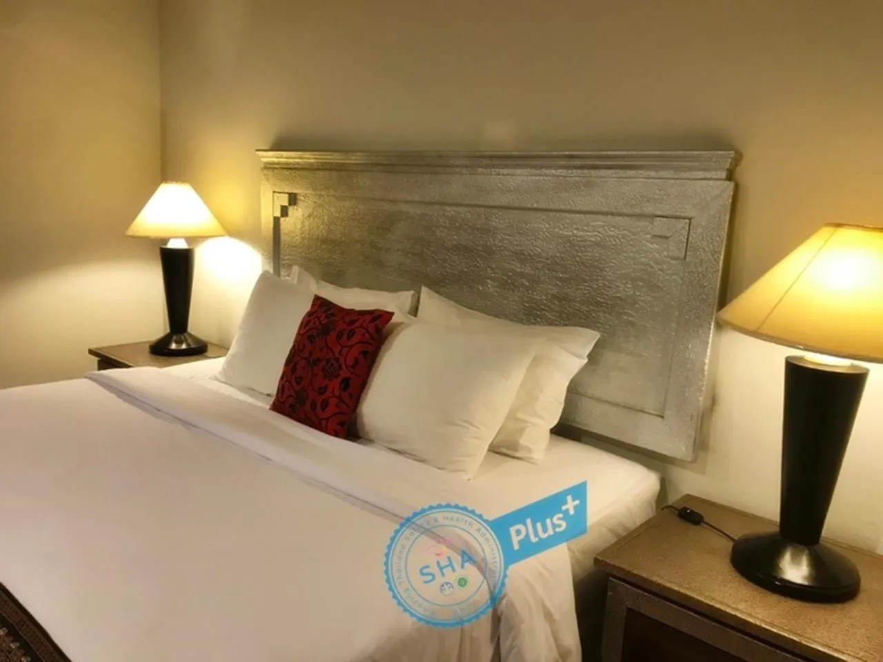 Bed in Le Tanjong House