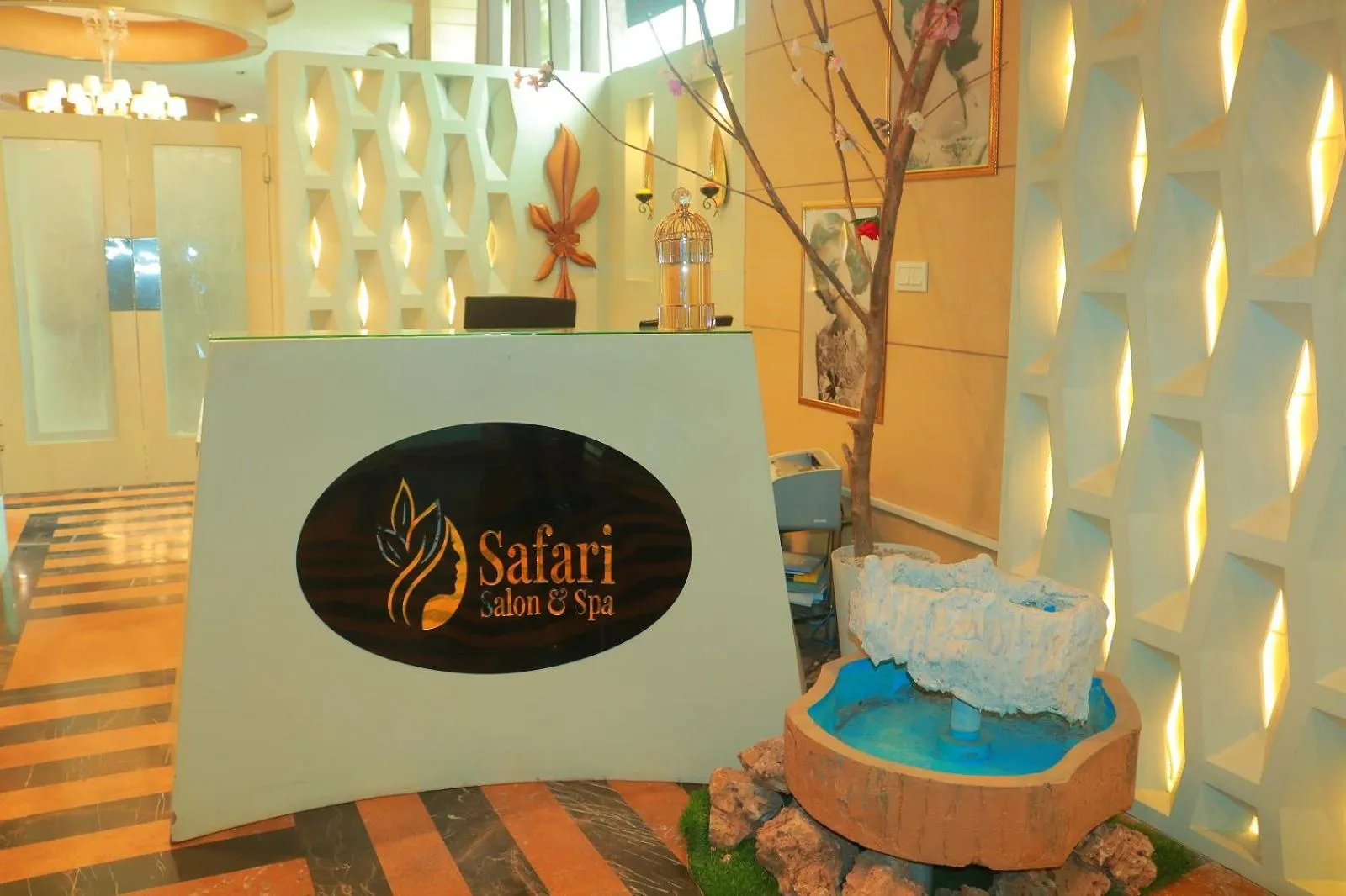 Sauna in Safari Club 1