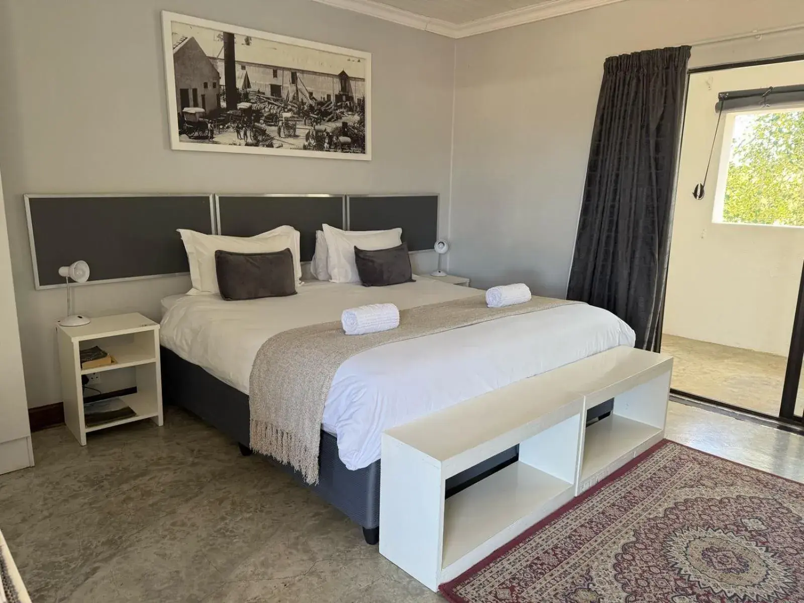 Comfort King Room - single occupancy in Middelplaas Paarl Guesthouse Comfort King Room - single occupancy in Middelplaas Paarl Guesthouse