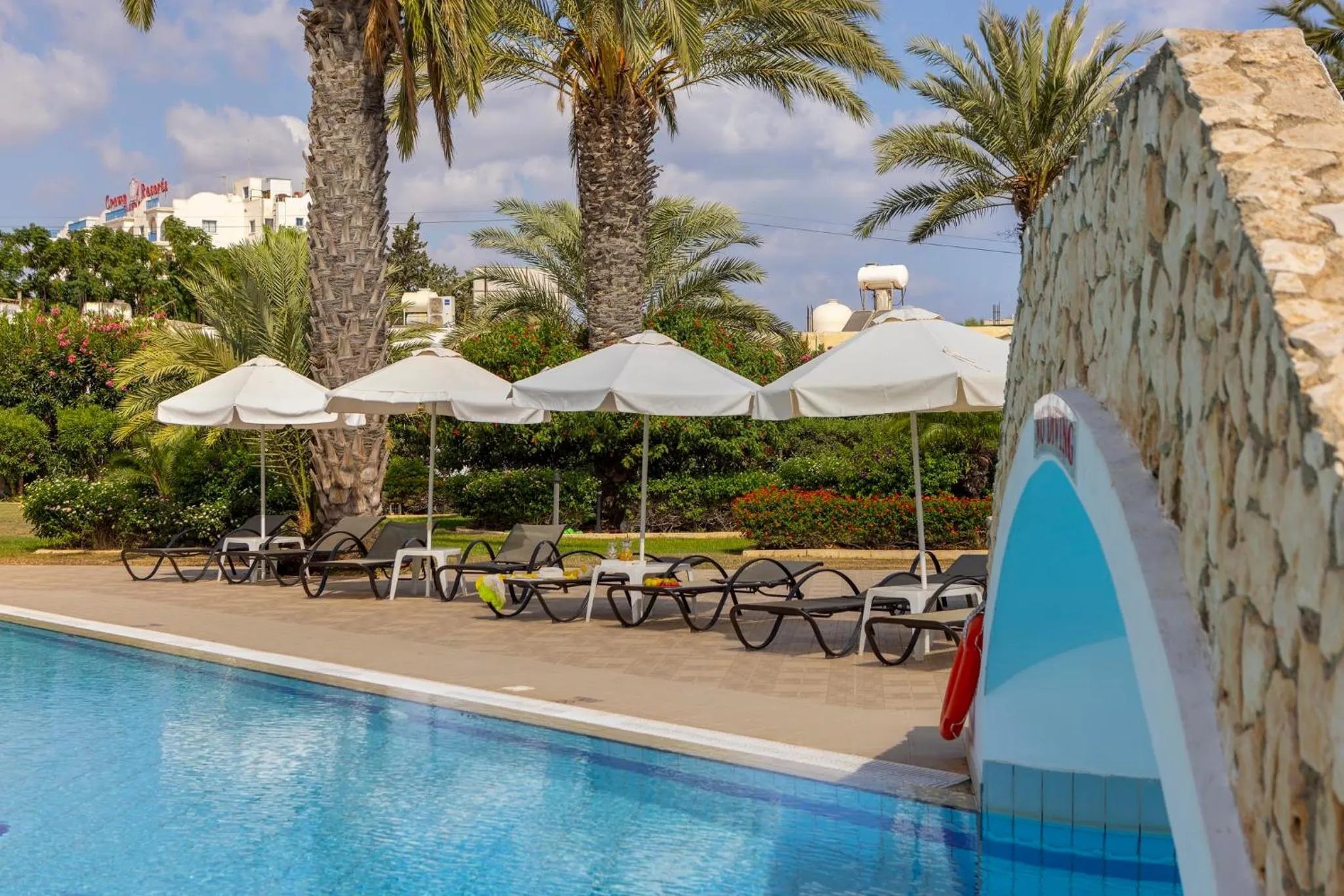 Swimming pool in Seagull Hotel Apartments