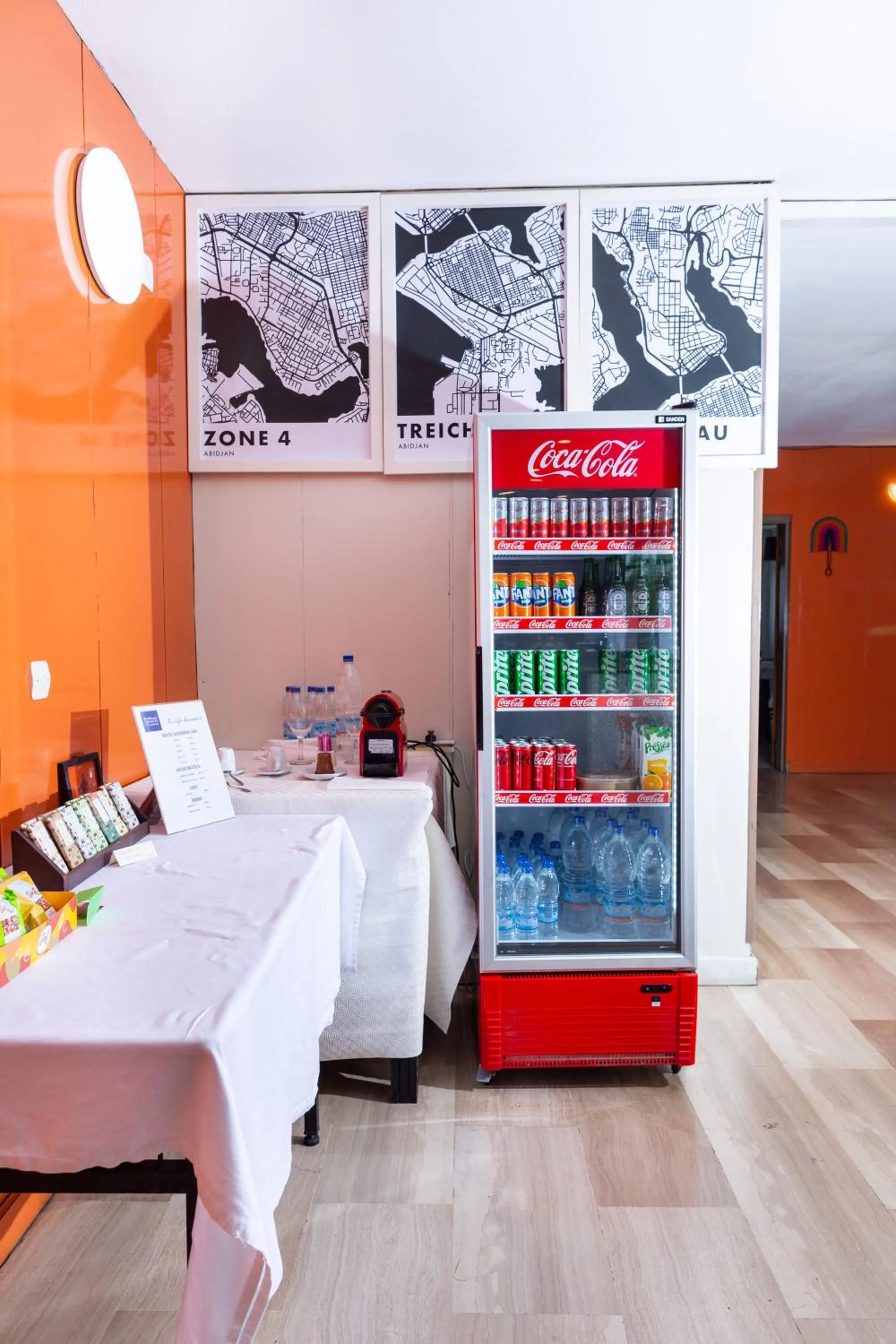 Restaurant/places to eat, Bed in Résidences Les Hauts de l'Indenié