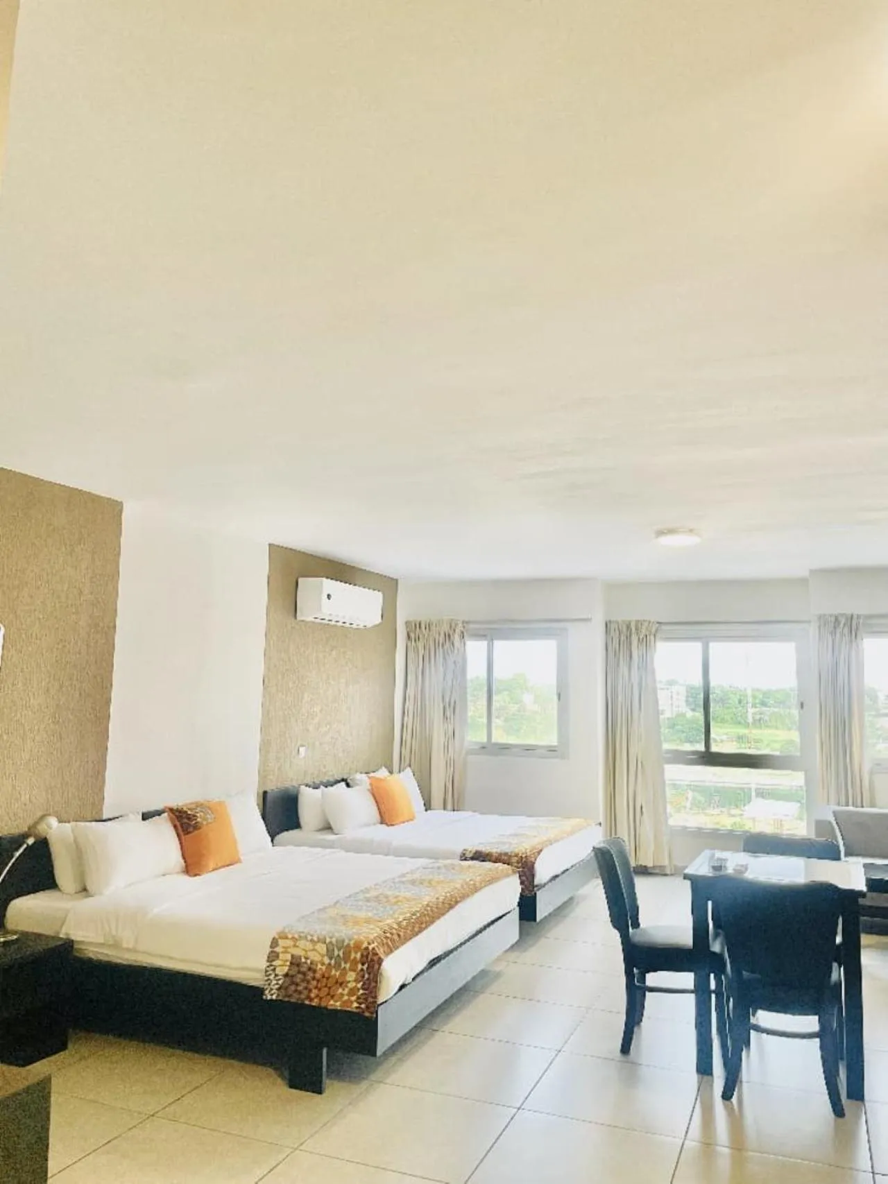 Photo of the whole room, Bed in Résidences Les Hauts de l'Indenié