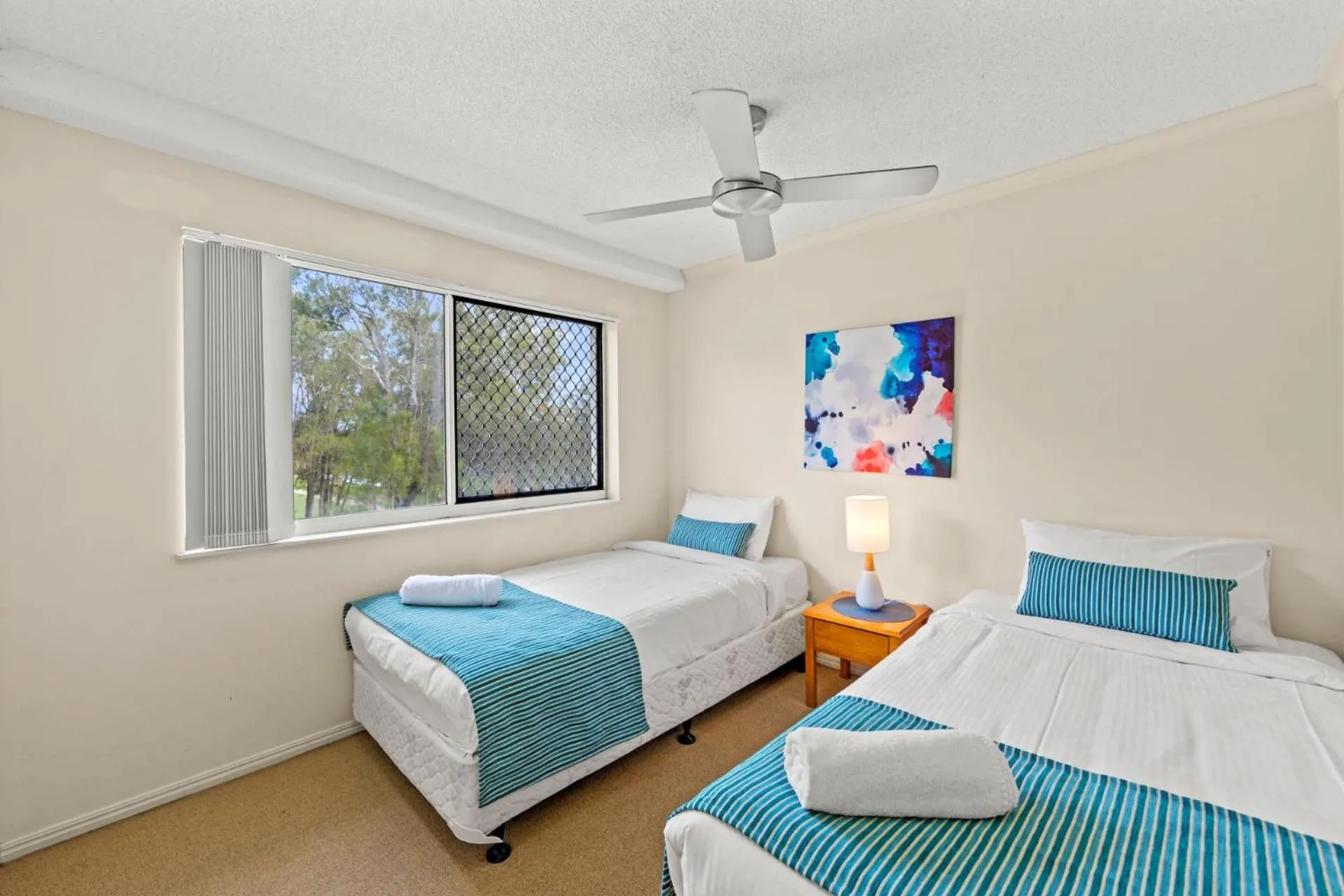 Bedroom, Bed in Reflections Holiday Apartments