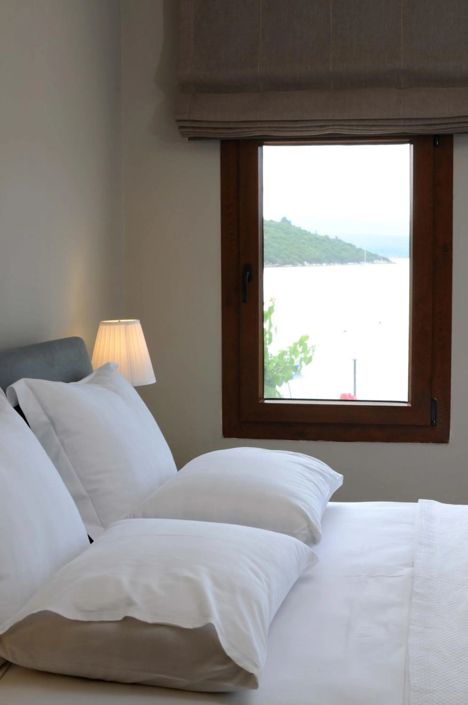 Decorative detail, Bed in Teos Lodge Pansiyon