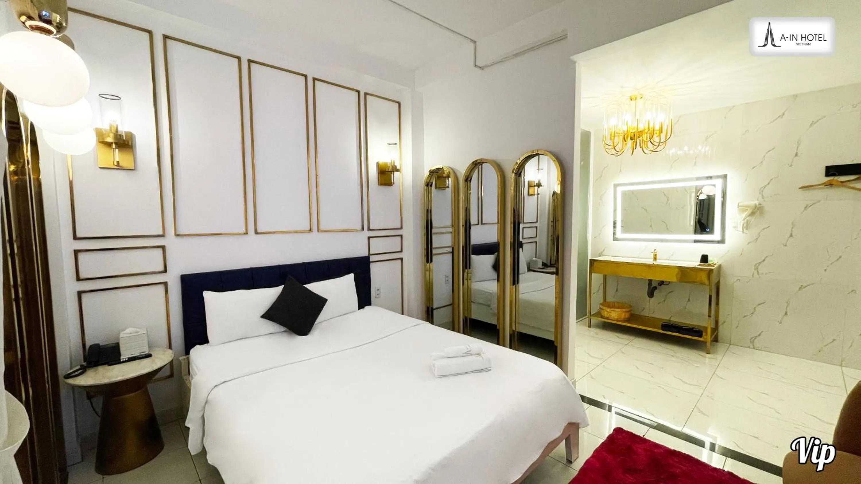 Bed in A In Hotel Glamour