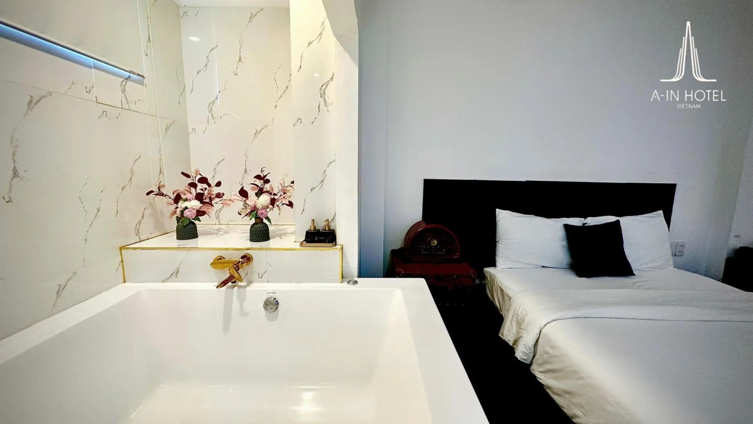 Bed in A In Hotel Glamour