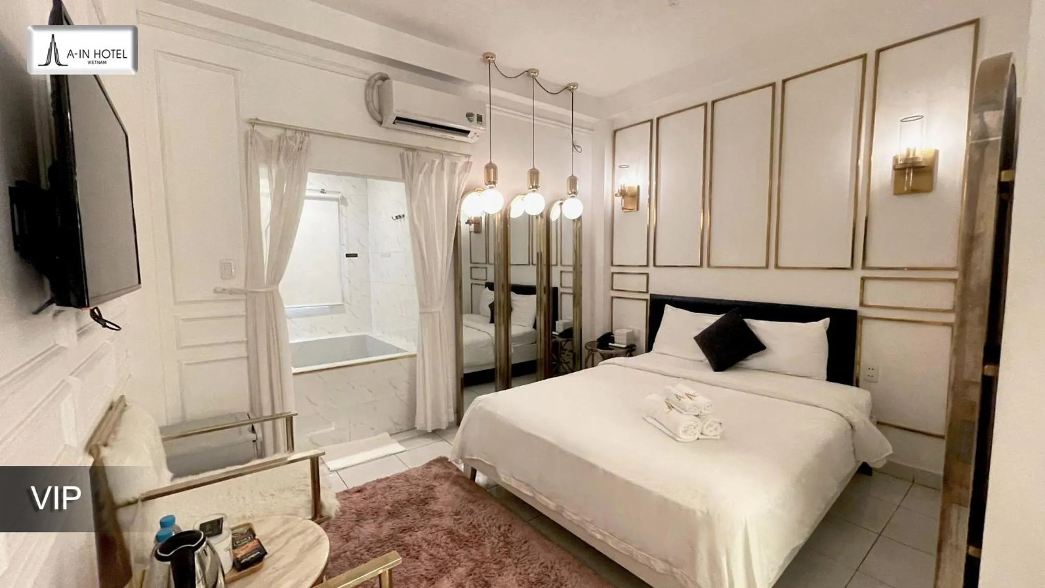 Bed in A In Hotel Glamour