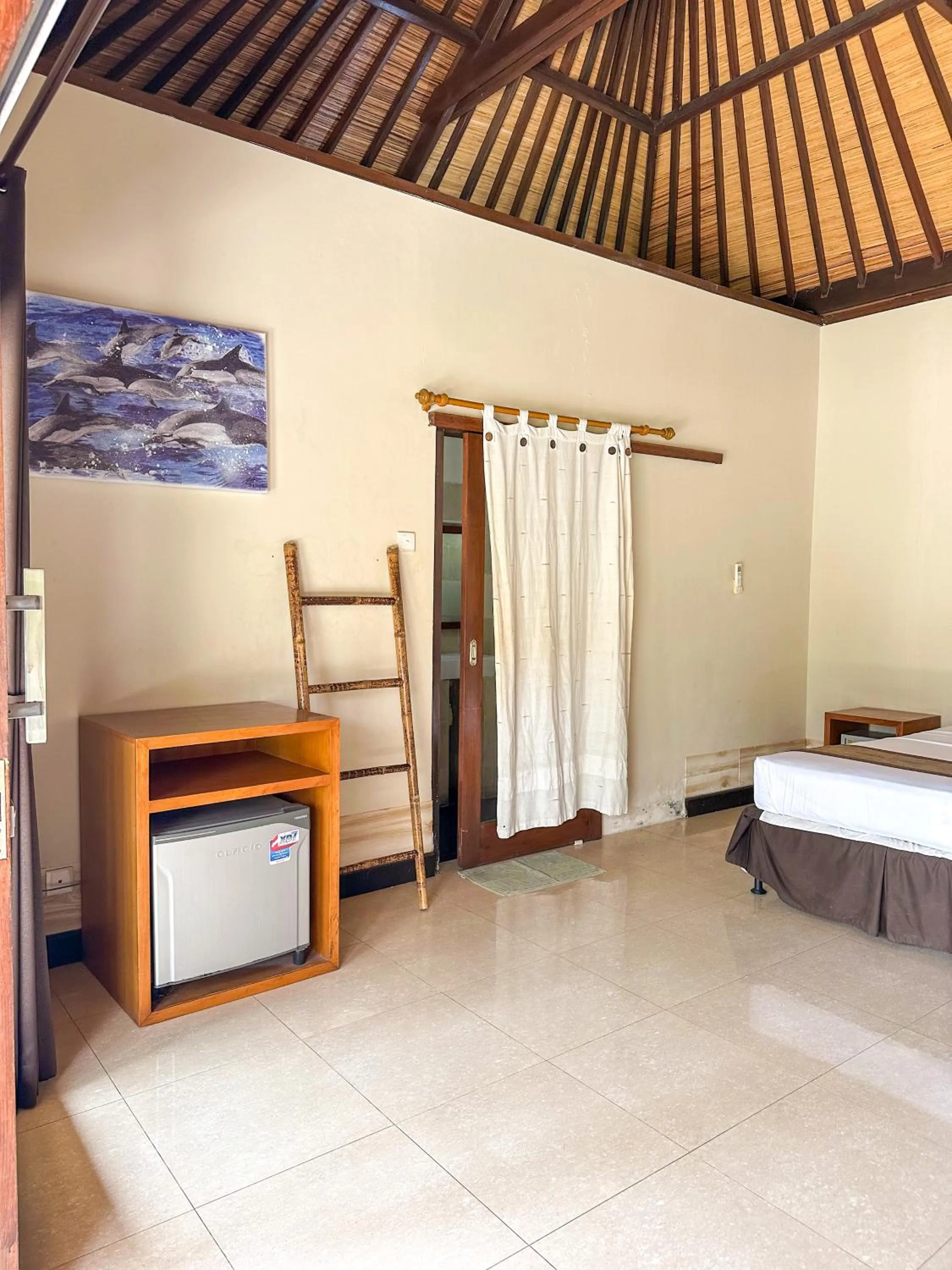 Photo of the whole room in Trawangan Oasis