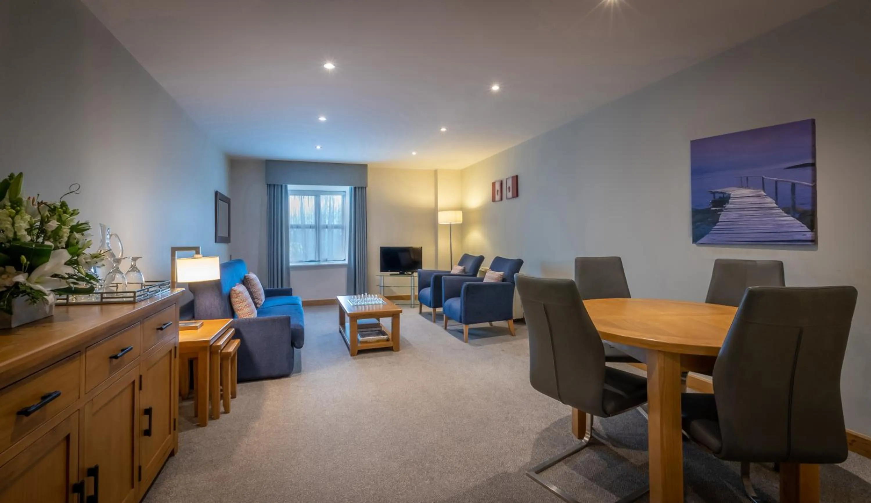 Shower in Westgrove Hotel