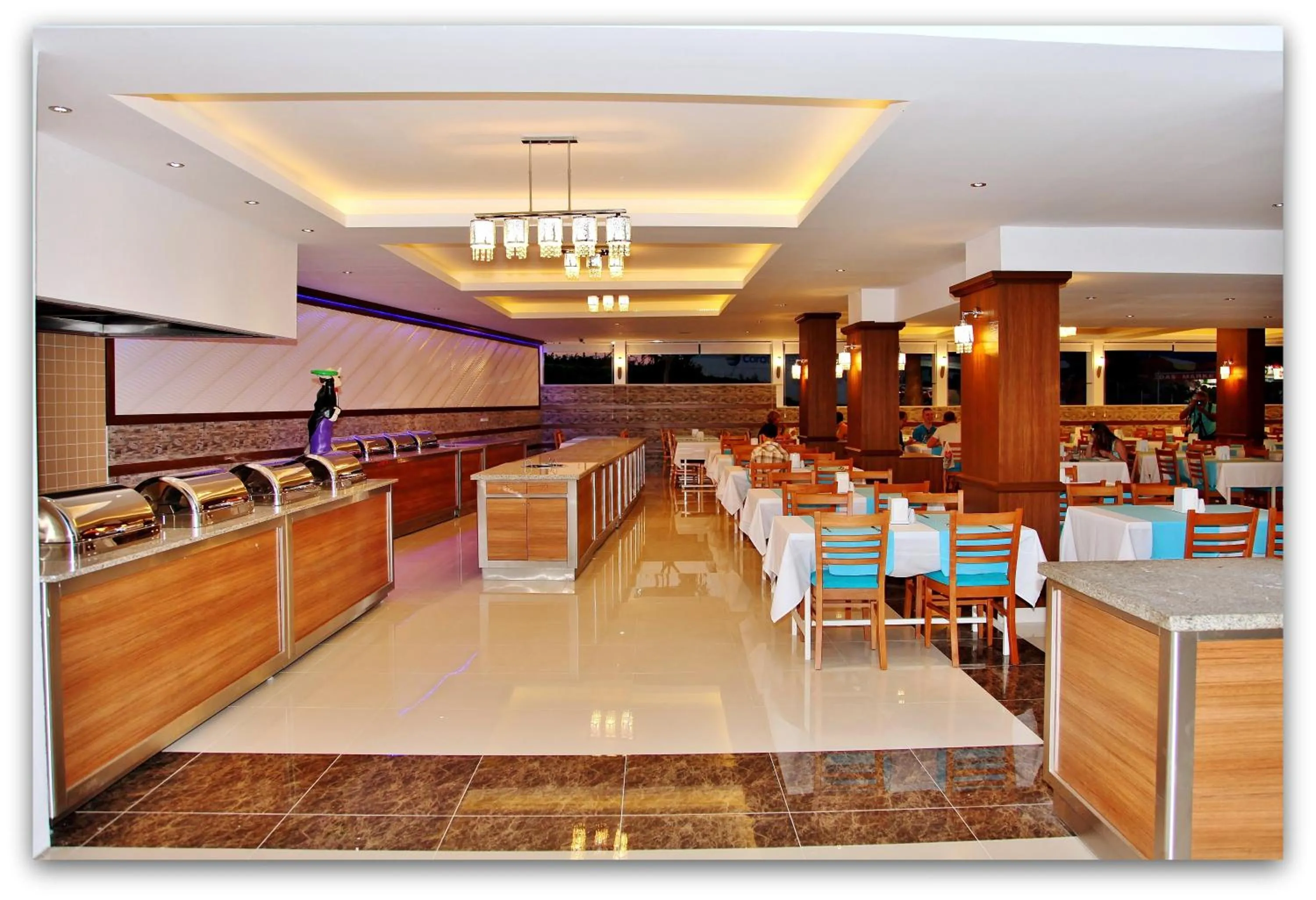 Restaurant/places to eat in Mesut Hotel