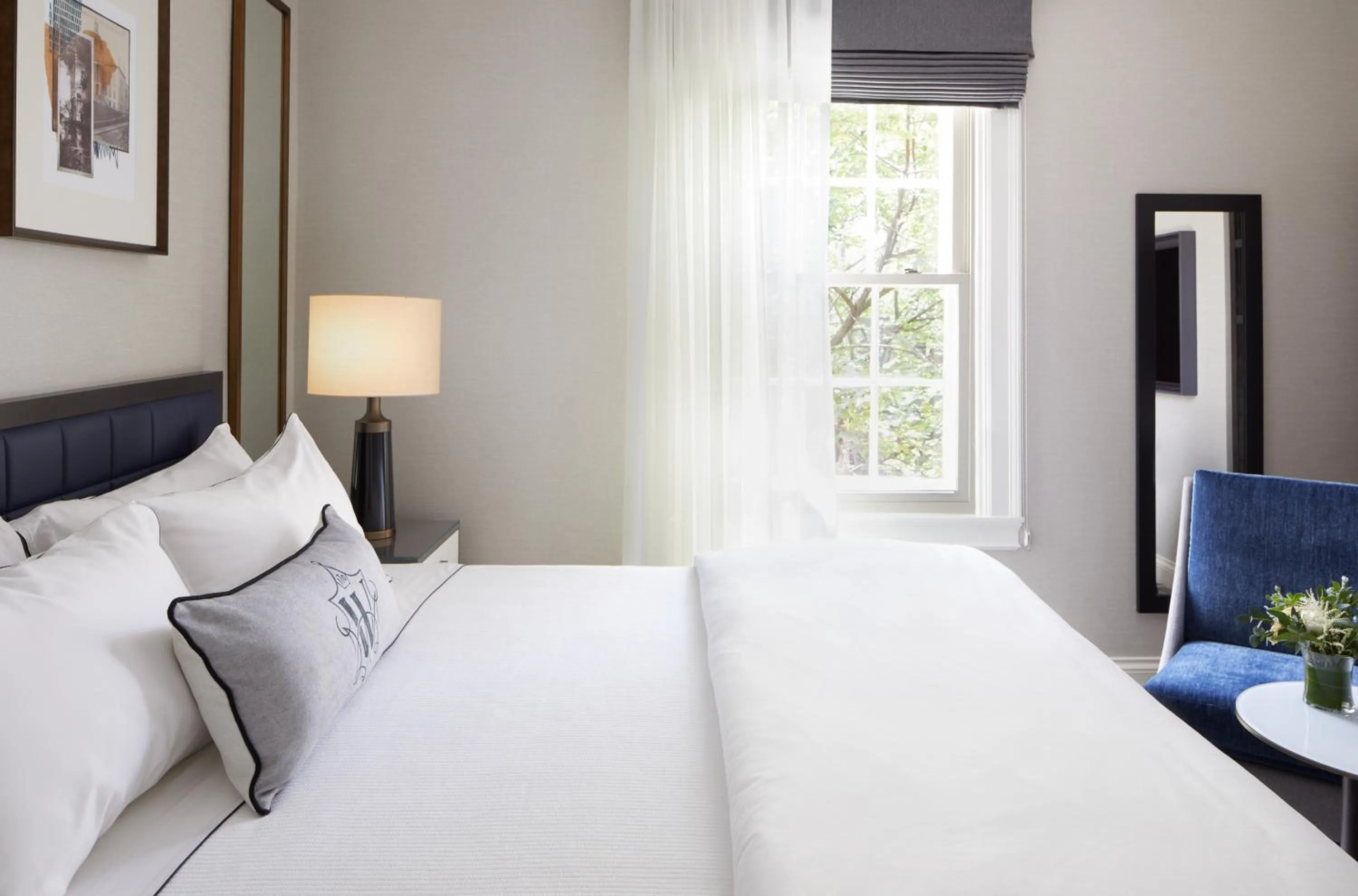 Bedroom, Bed in The Whitney Hotel Boston