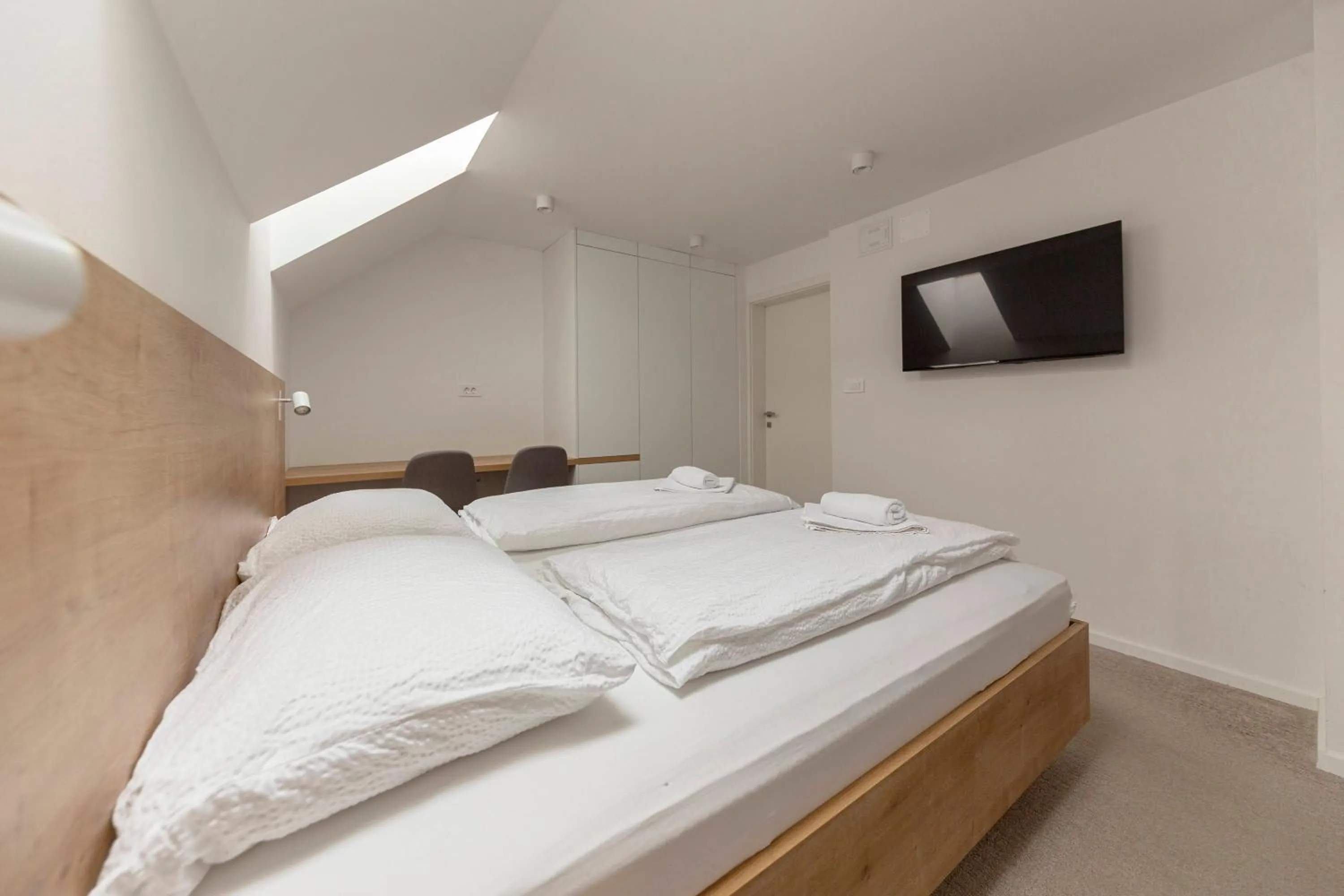 Bed in Gostilna Logar