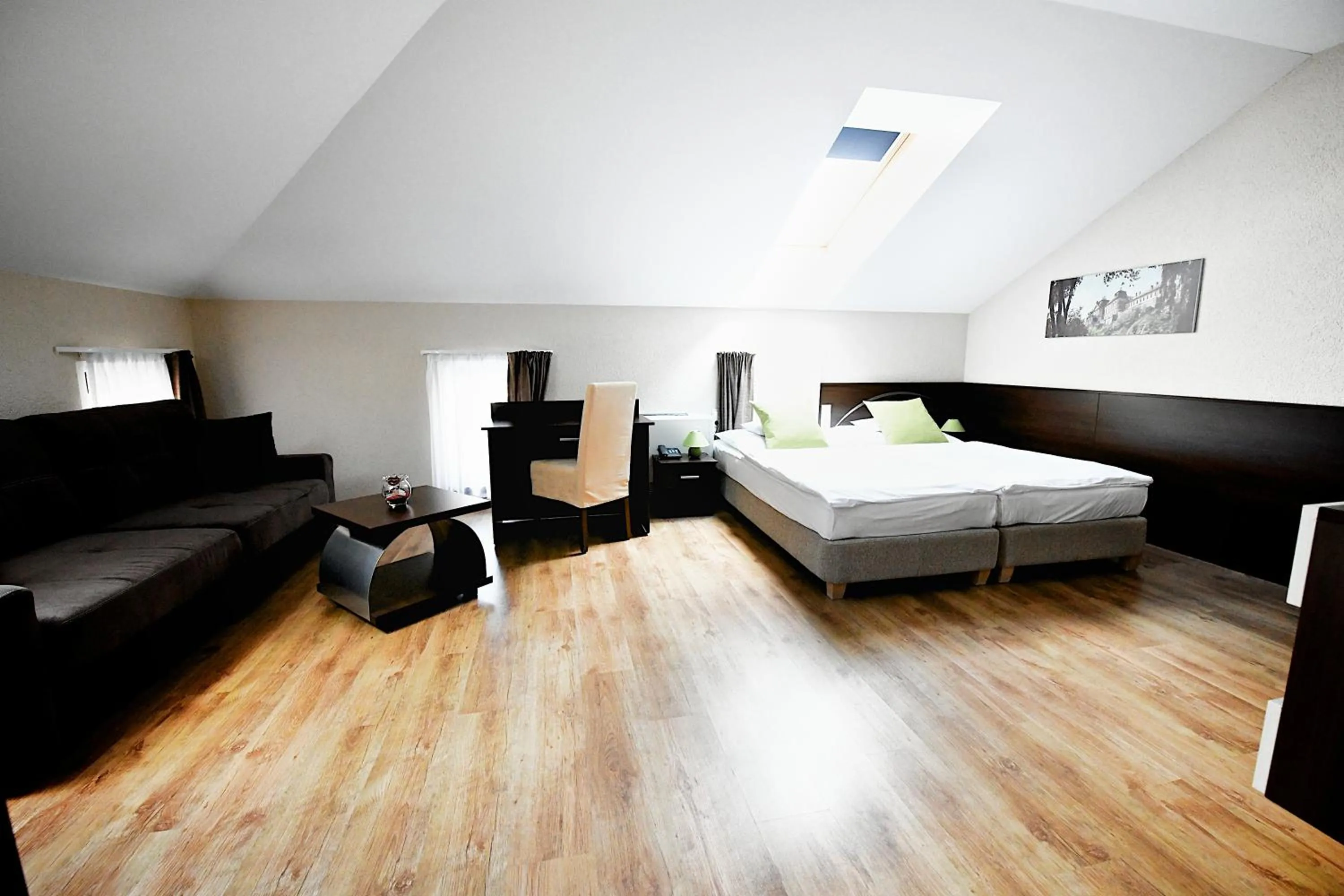 Bed in Ezüsthíd Hotel