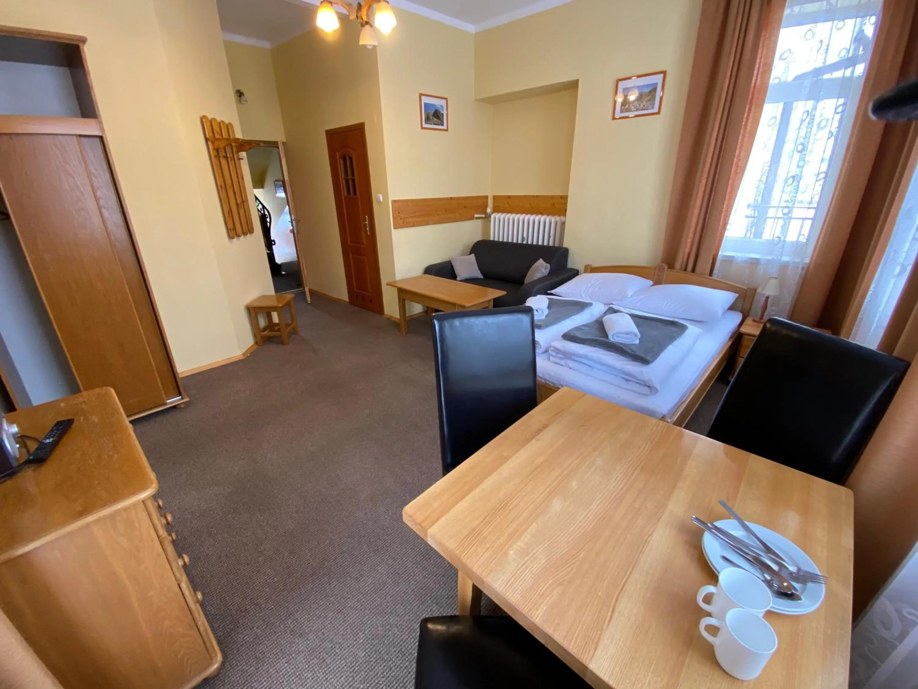 Photo of the whole room, Bed in Rusałka