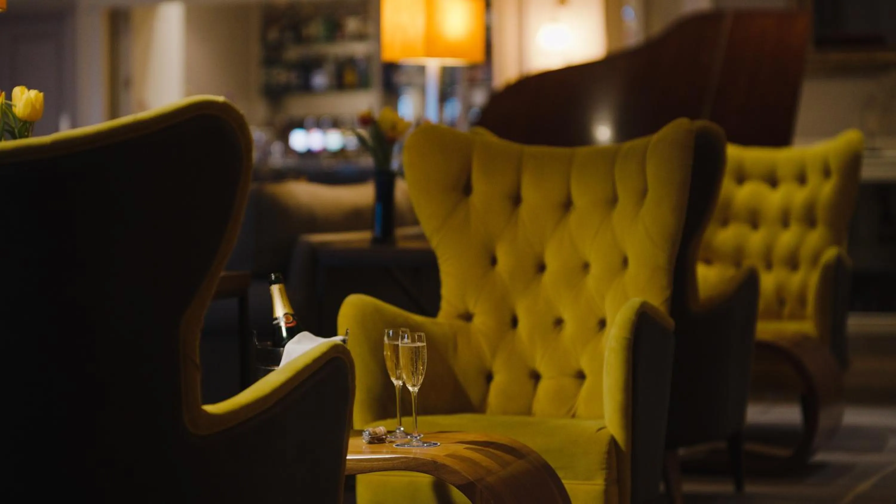 Lounge or bar in Inchydoney Island Lodge & Spa