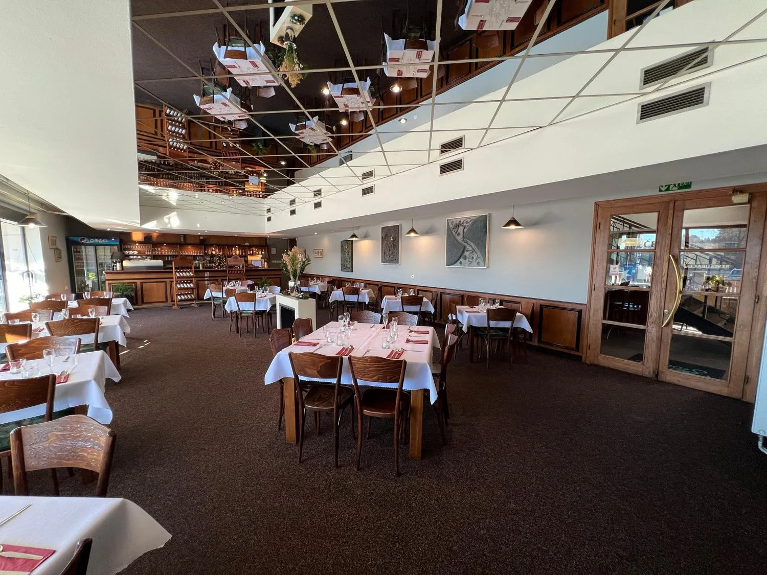 Restaurant/places to eat in Hotel Sloup