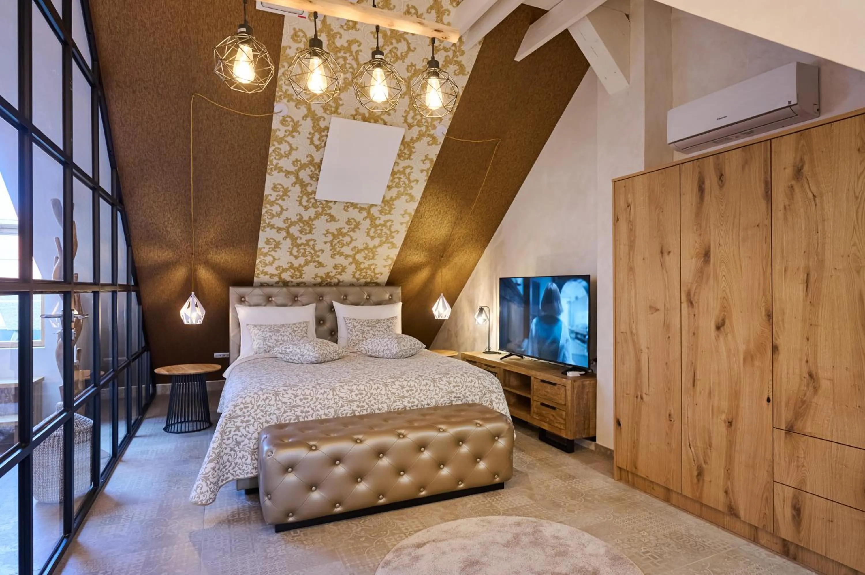 Bed in Hiša Ančka, Boutique Hotel & Maja Rooms