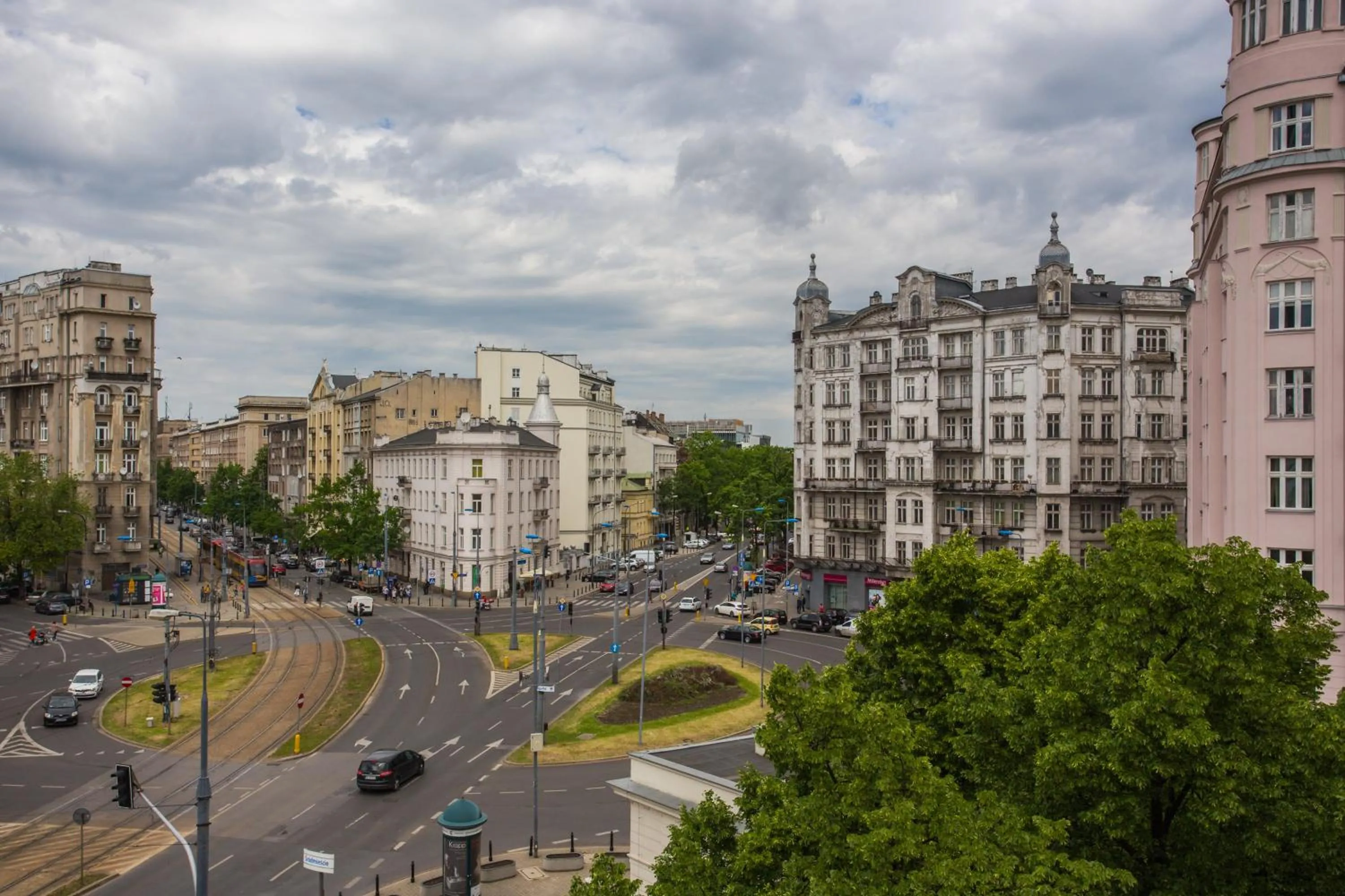 Day in Planet Hostel