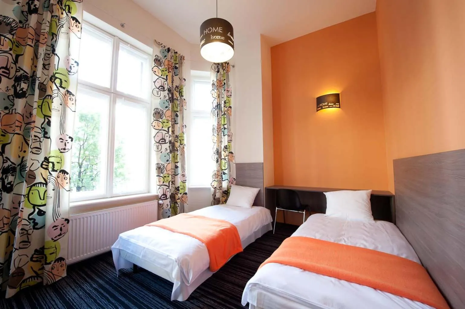 Bedroom, Bed in Planet Hostel