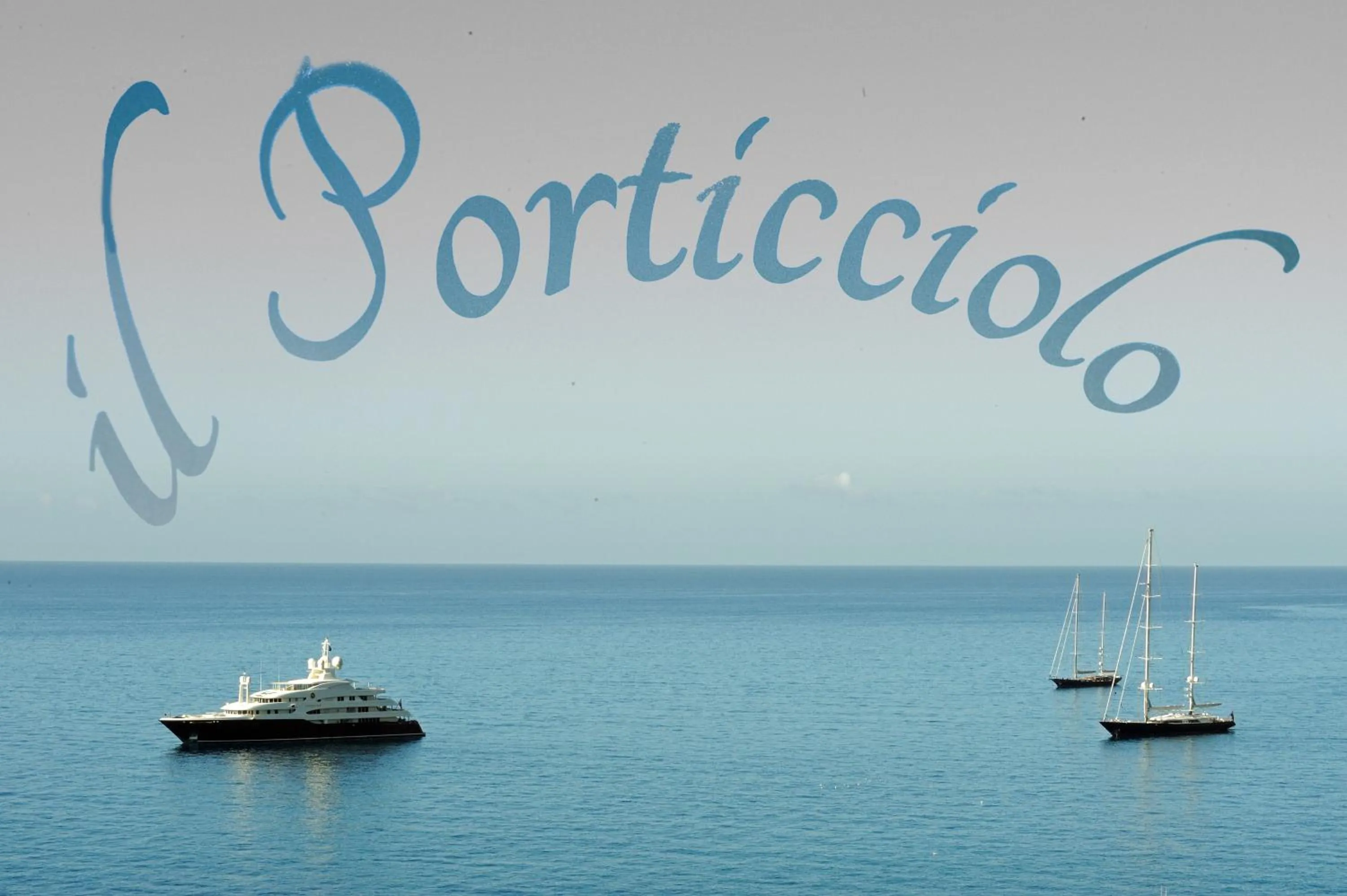 Property logo or sign in B&B Il Porticciolo di Amalfi