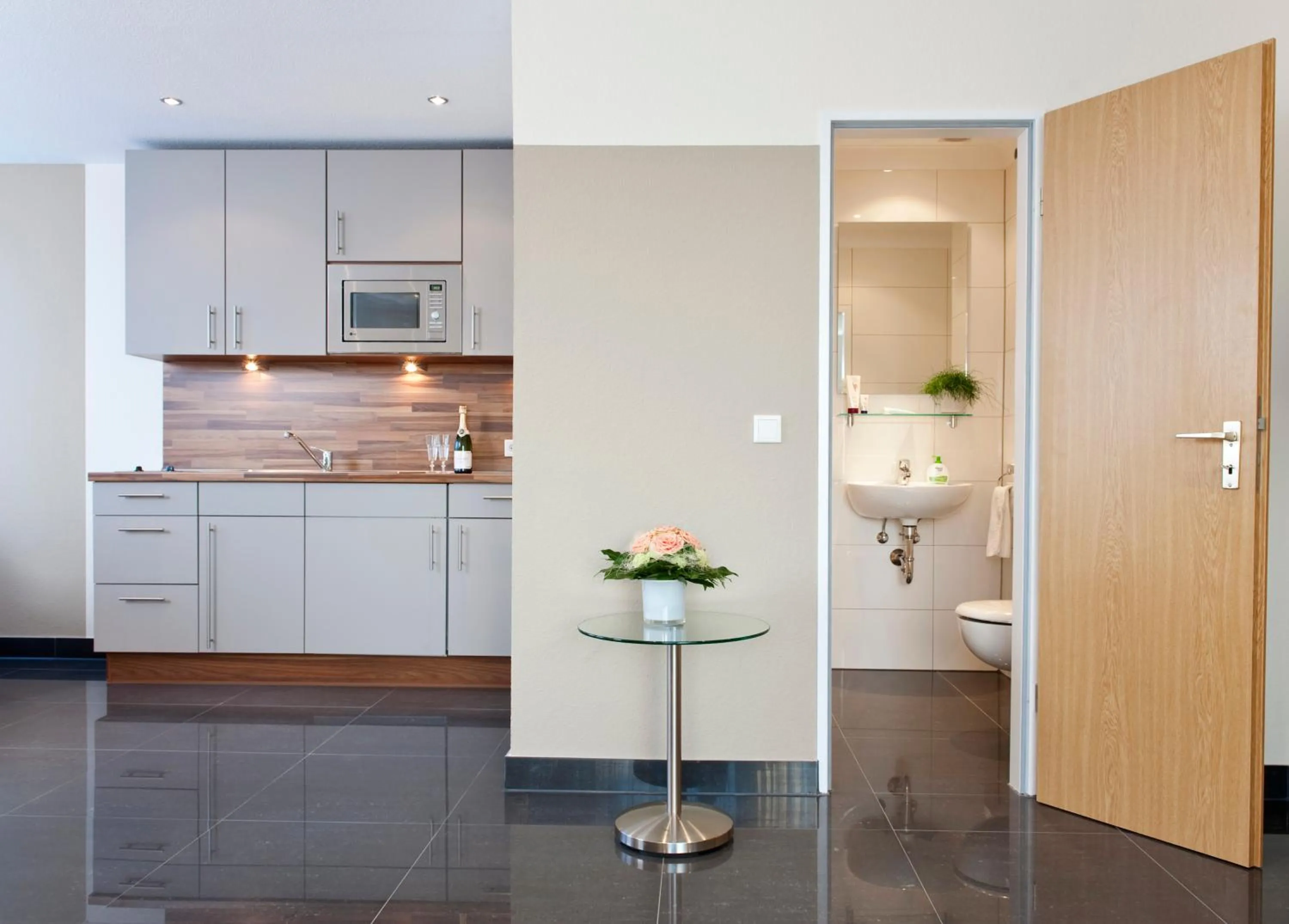 Kitchen or kitchenette in Appartements am Kleeblatt