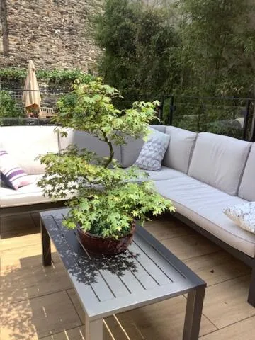 LE BEAU REPAIRE, chambres d'hôtes, quartier historique, 1 à 3 chambres, étage indépendant