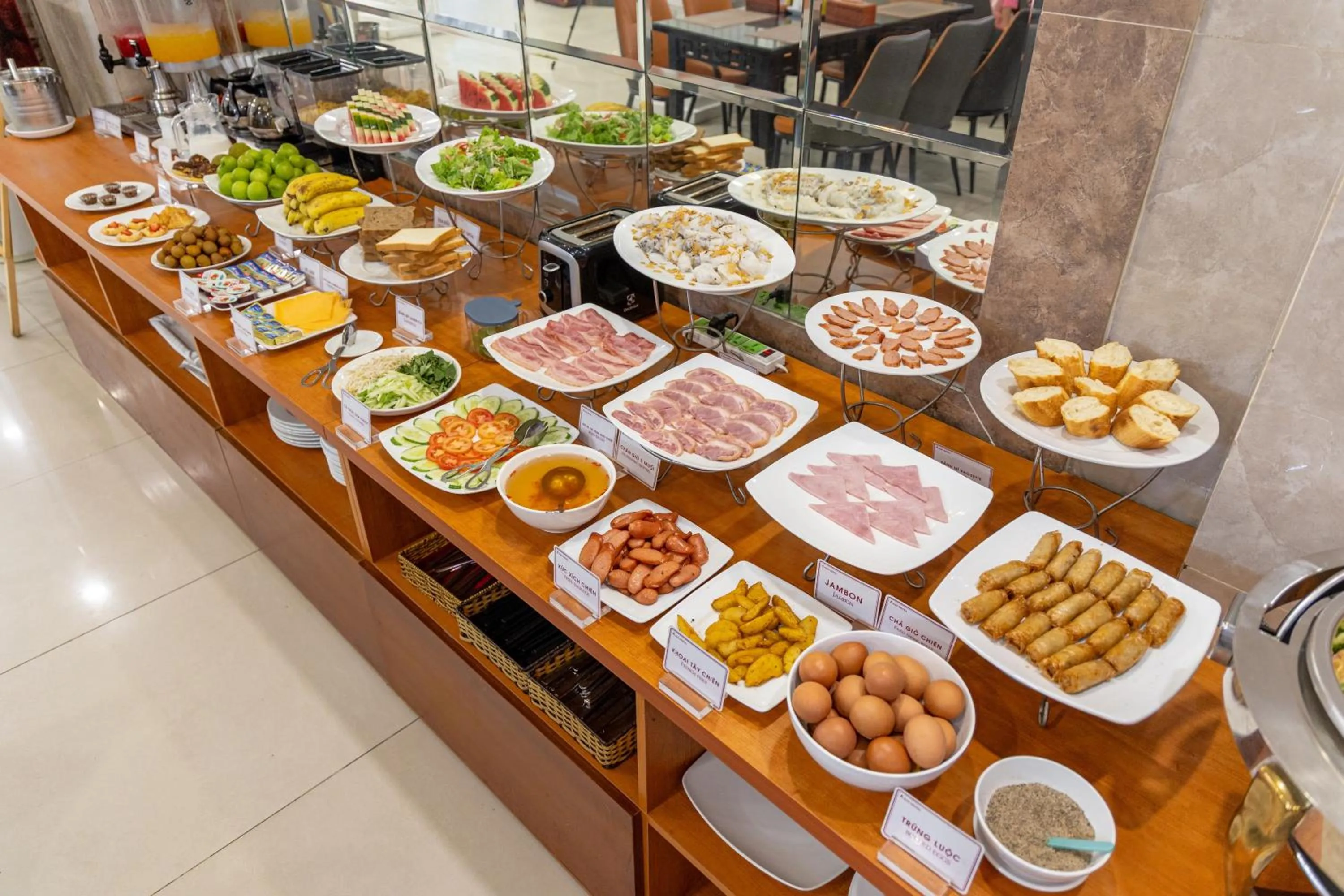 Breakfast in A25 Hotel - 274 Đề Thám