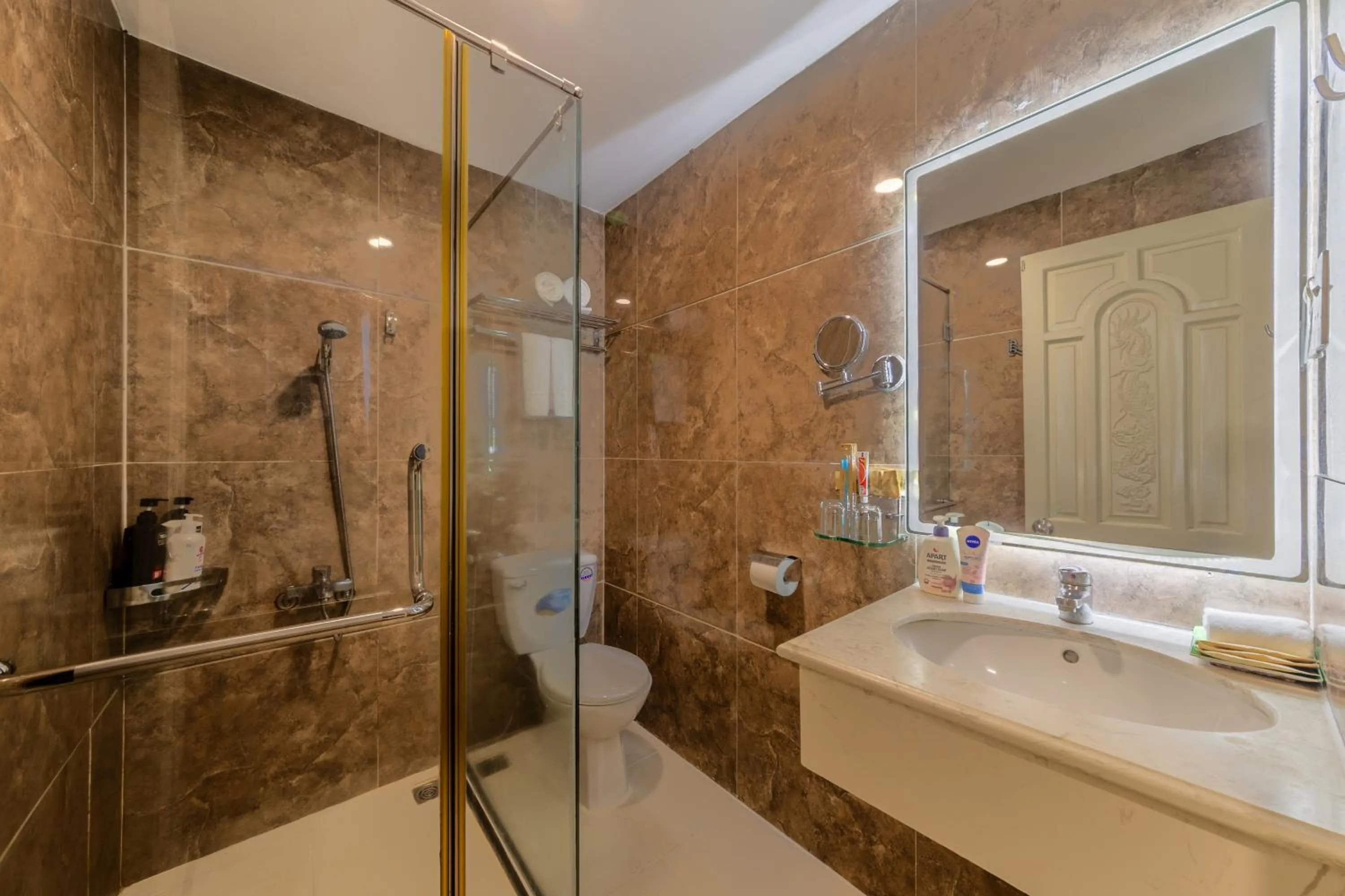 Bathroom in A25 Hotel - 274 Đề Thám