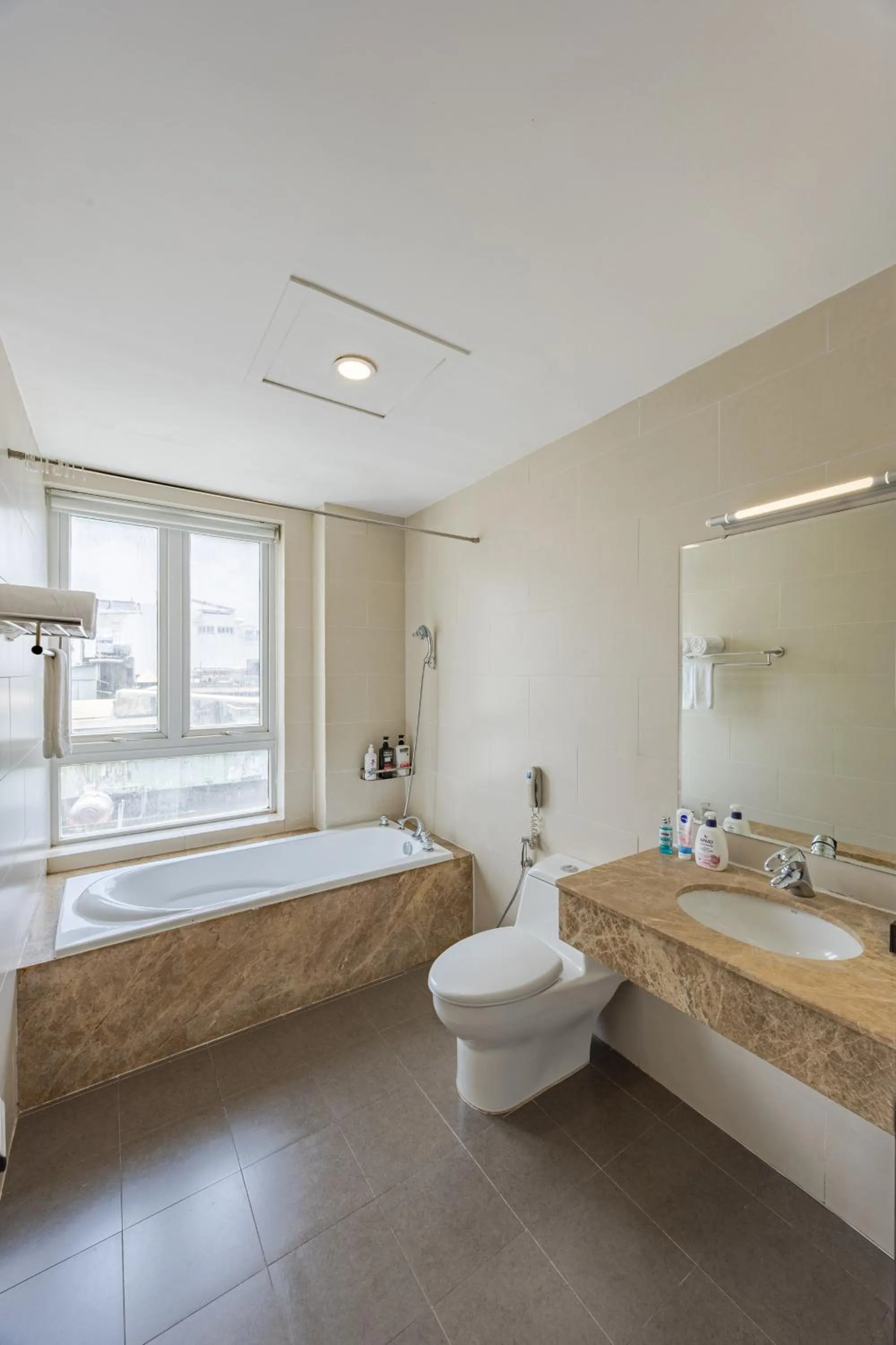 A25 Hotel - 180 Nguyễn Trãi