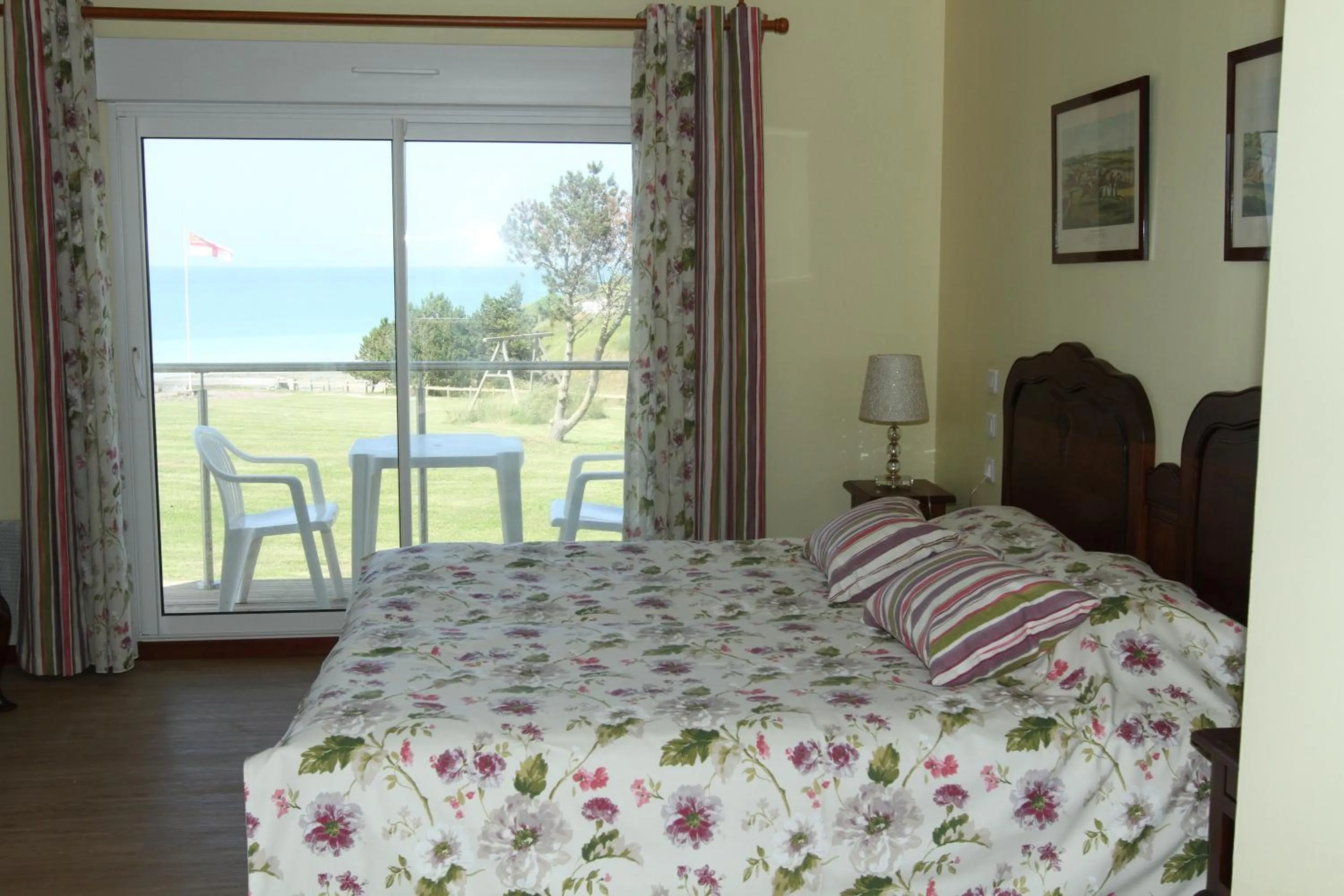 Bed in Hotel Royal Albion