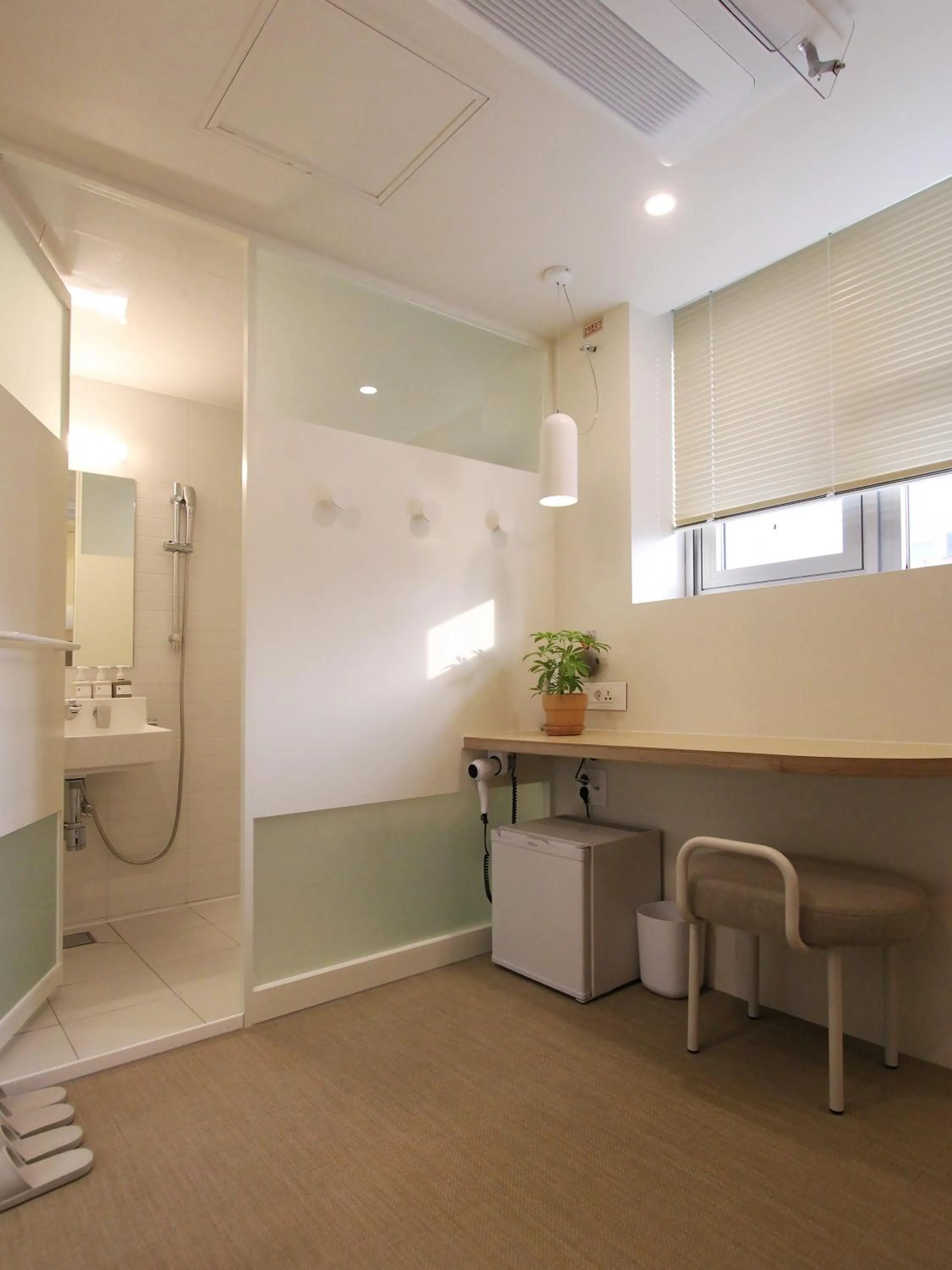 Tong Tong Petit Hotel