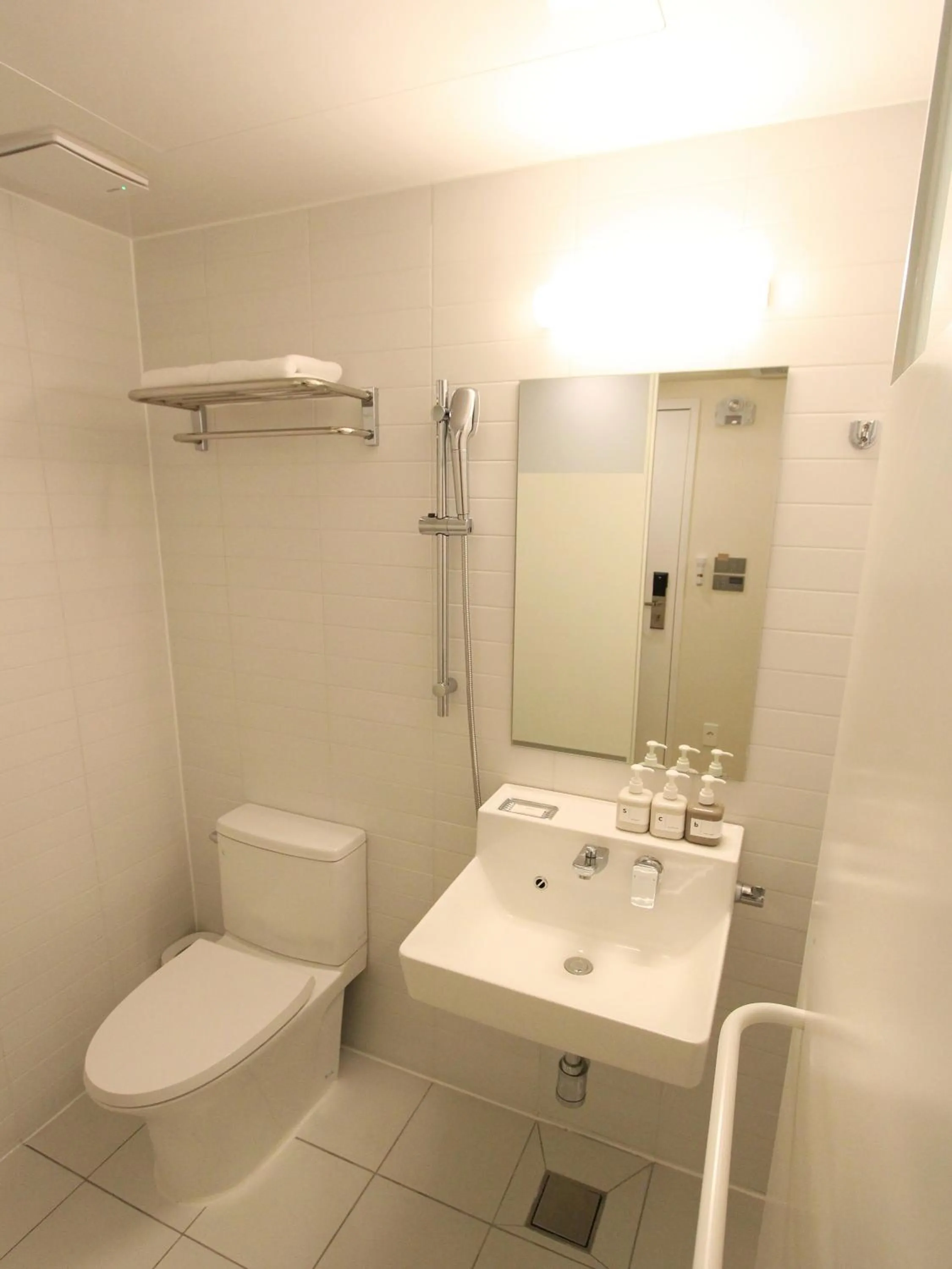 Tong Tong Petit Hotel