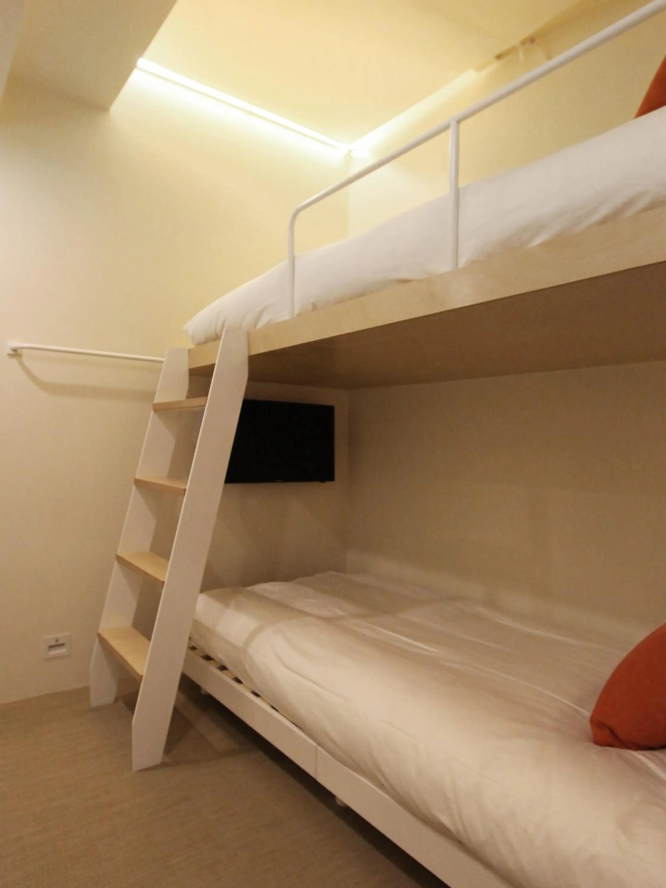 Bed in Tong Tong Petit Hotel