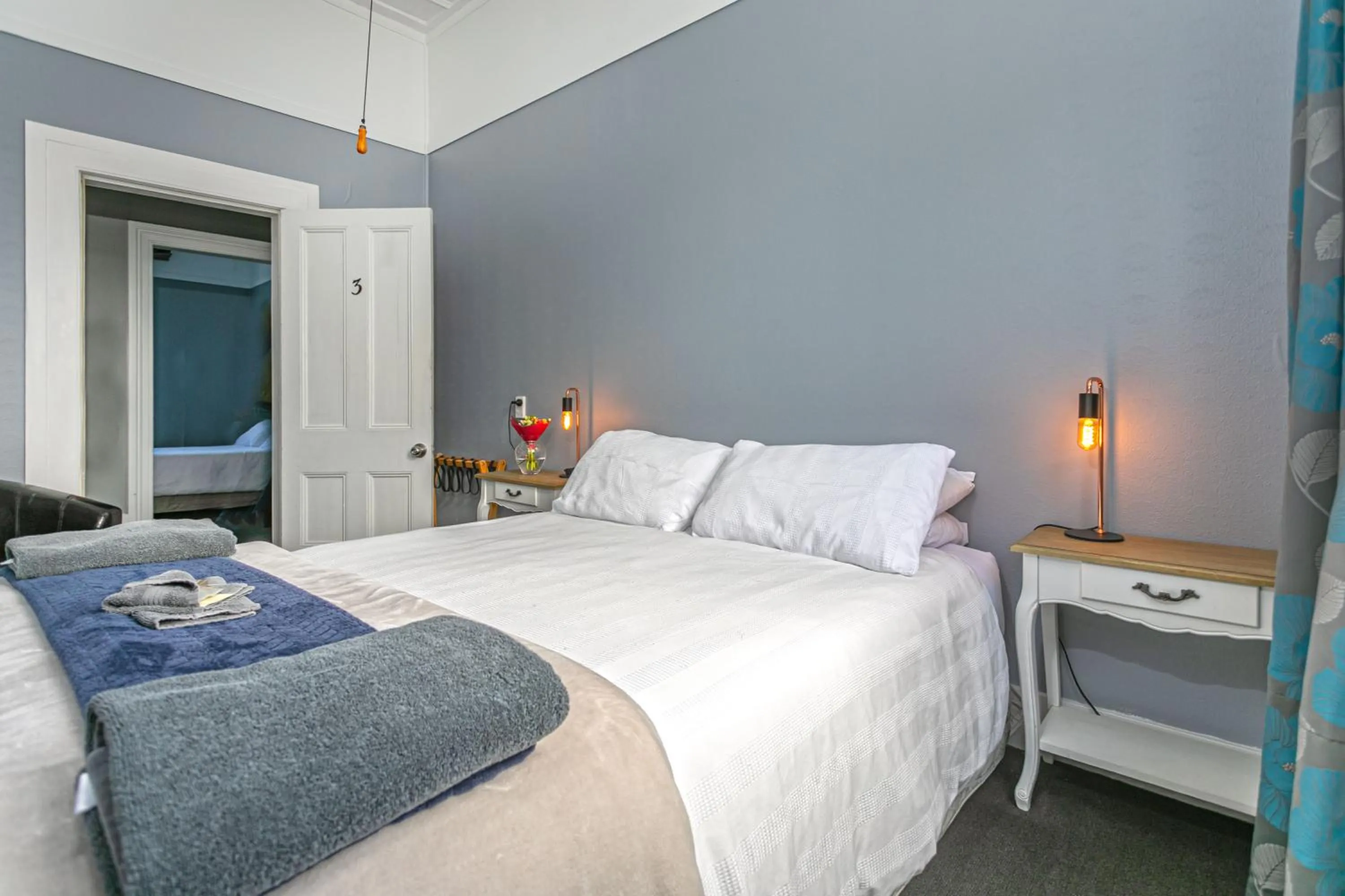 Bedroom, Bed in Lady Bowen Bed & Breakfast