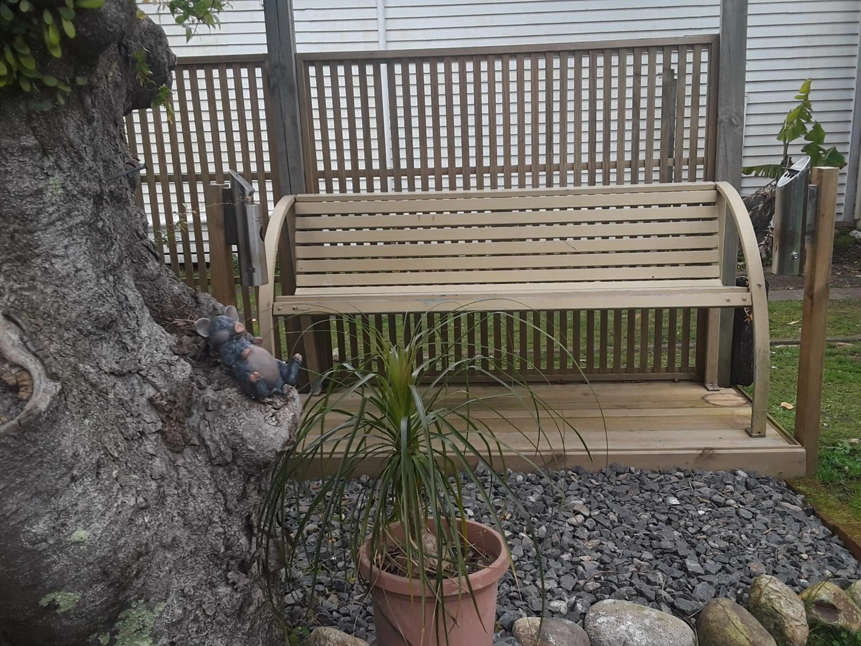 Garden in Lady Bowen Bed & Breakfast