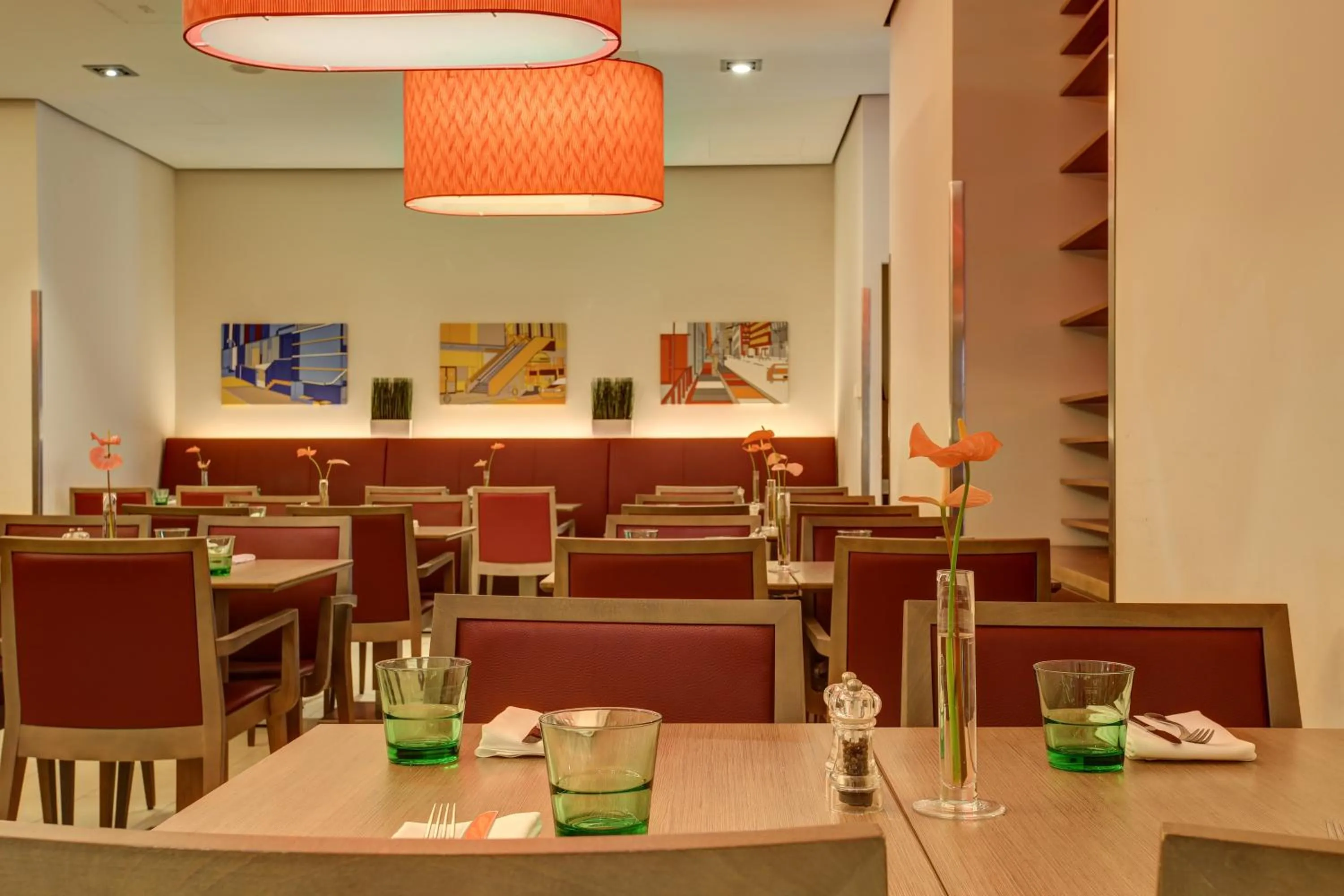 Restaurant/places to eat in Hotel Orangerie